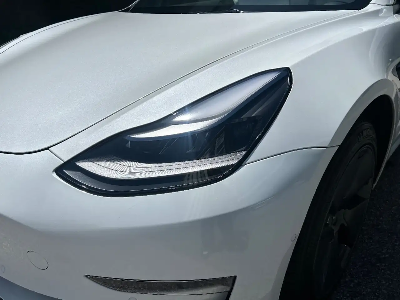 Tesla Model 3 fotografie Tesla Model 3