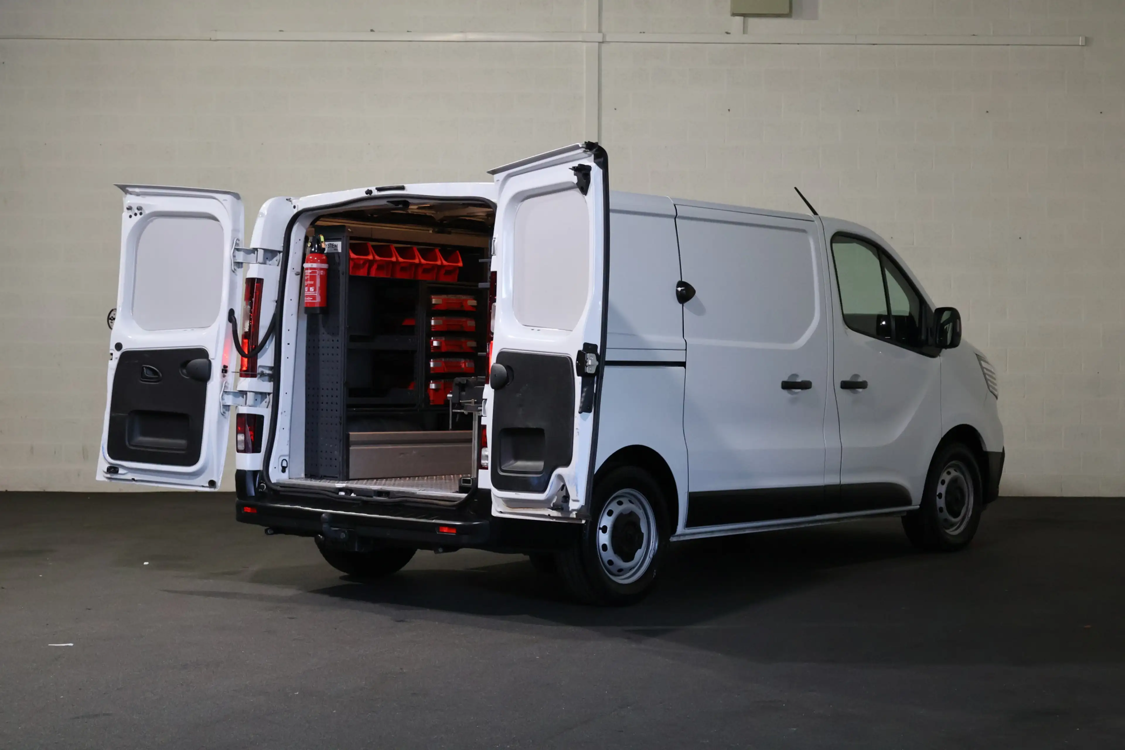 Renault Trafic 2.0 dCi 110pk L1 H1 Inrichting — photo 7