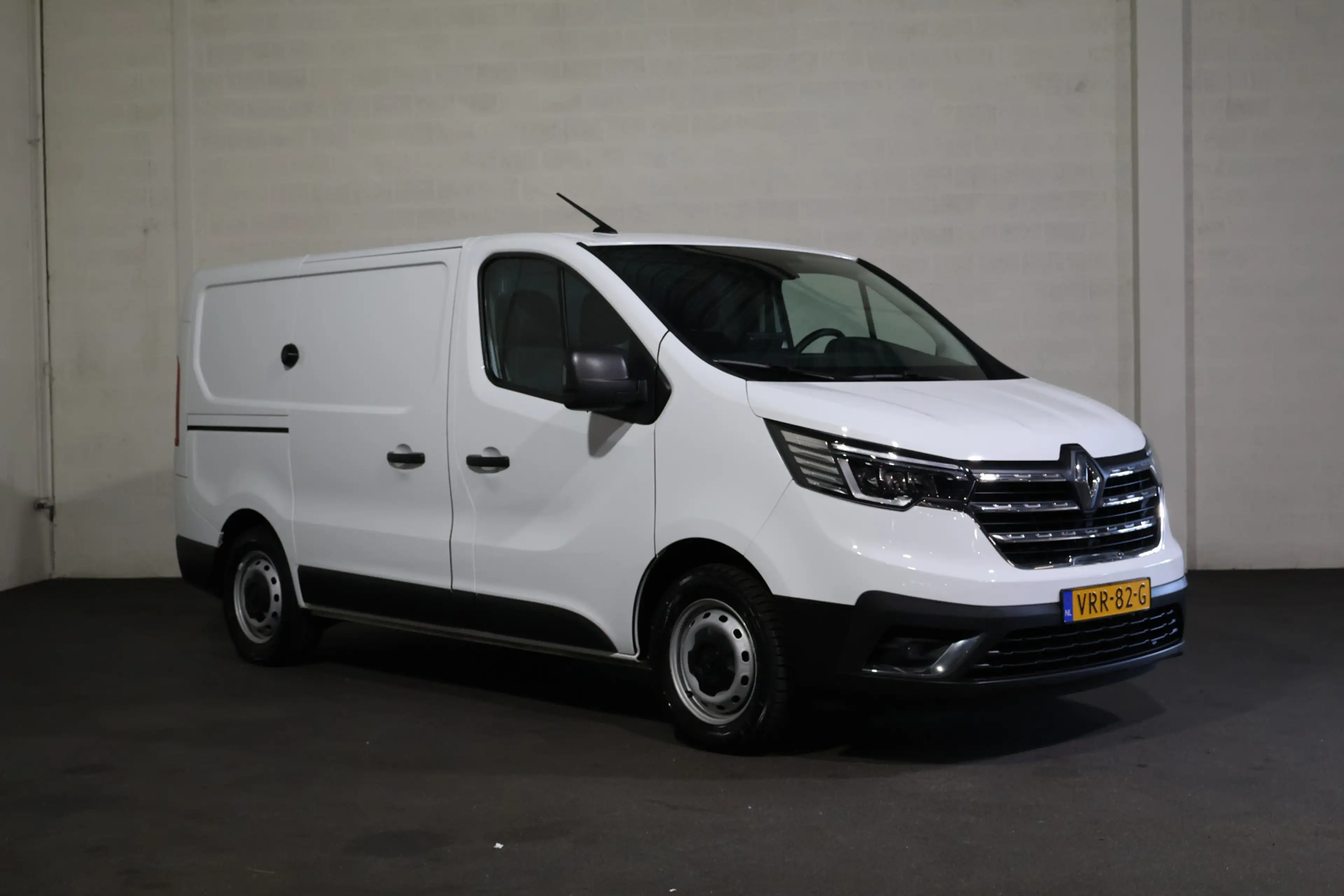Renault Trafic 2.0 dCi 110pk L1 H1 Inrichting — photo 3