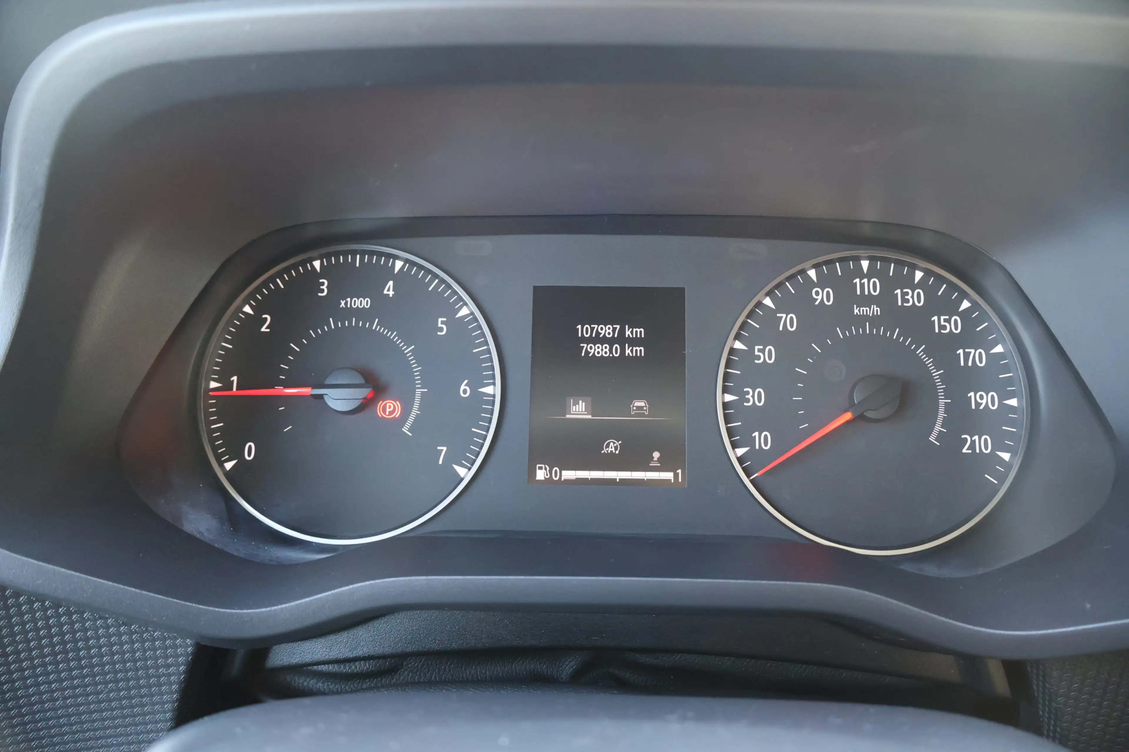 Renault Trafic 2.0 dCi 110pk L1 H1 Inrichting — photo 15