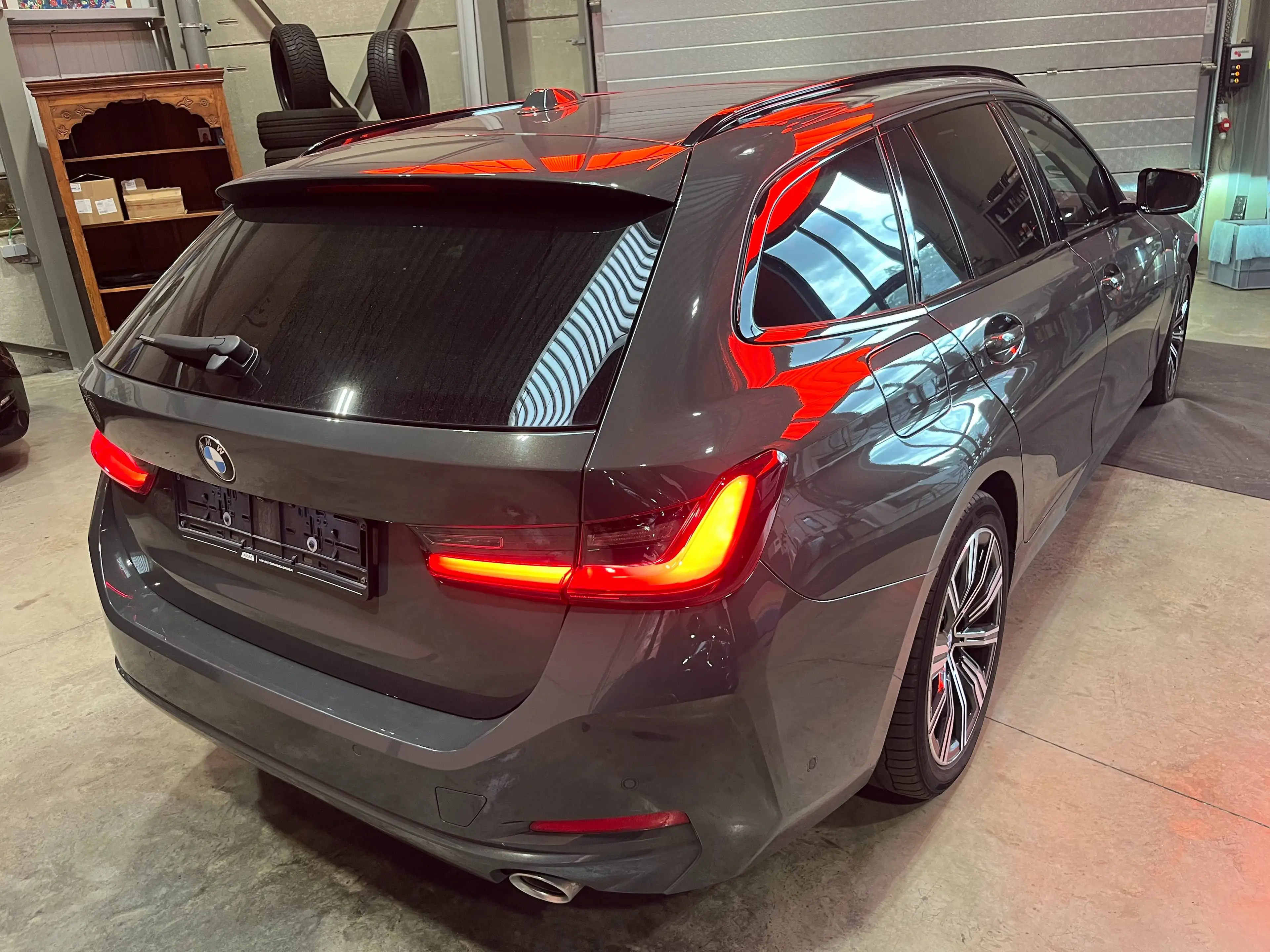 BMW 318 Touring 318 dA MHEV (G21) 2.0d 136pk/cv 5p Aut. FULL OPTION 12 MOIS GARANTIE — photo 4