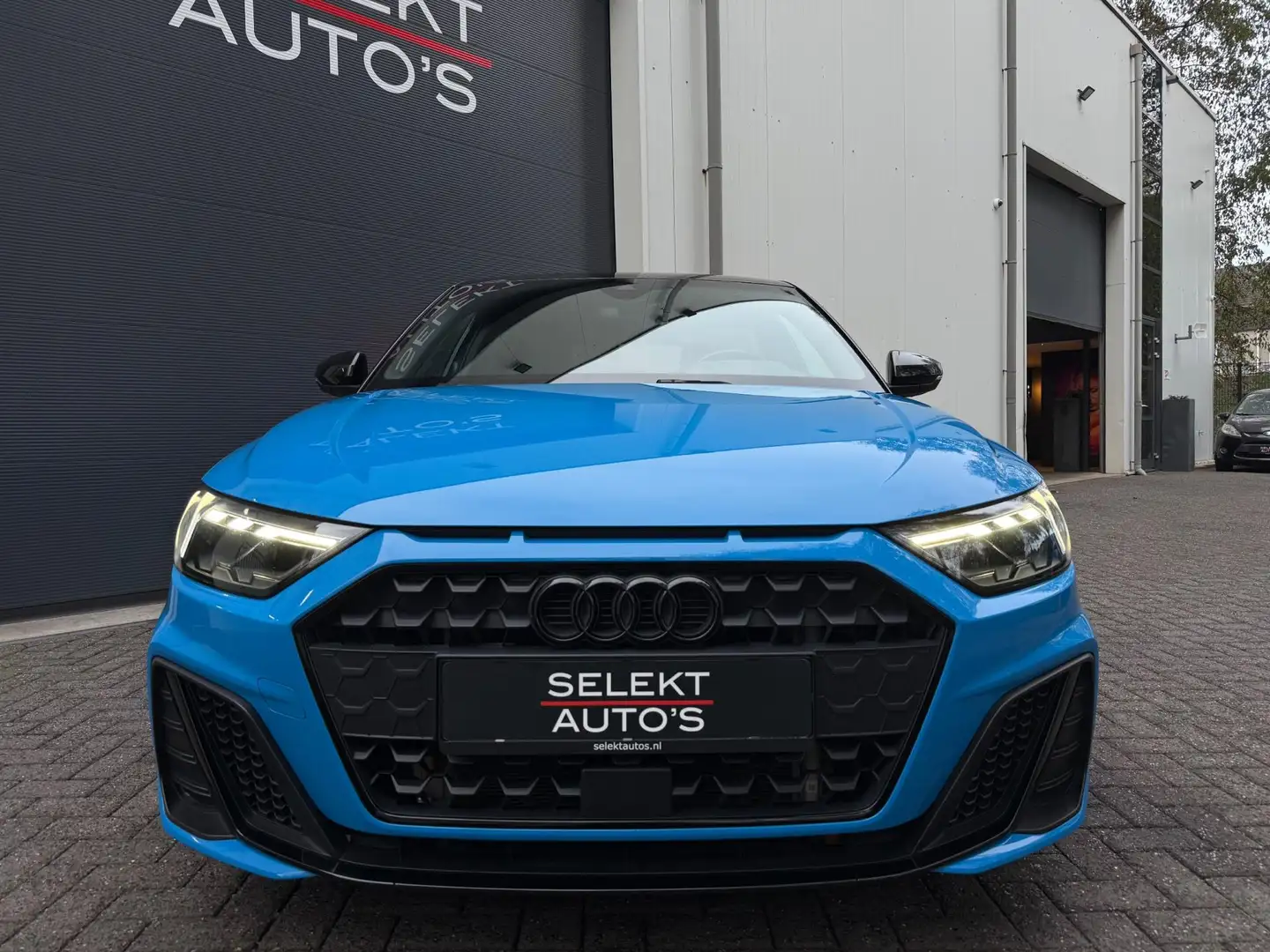Audi A1 Sportback 35 TFSI Pro Line S-Line 150 Pk NAP Autom Azul - 2