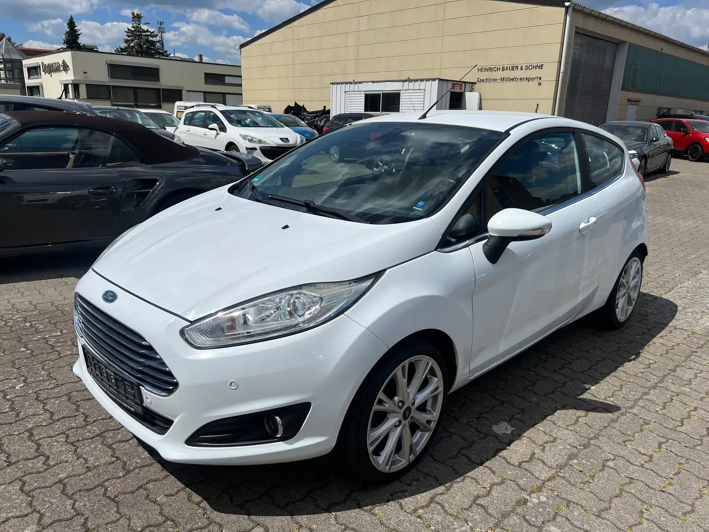 Ford Fiesta Titanium Blanc - 2