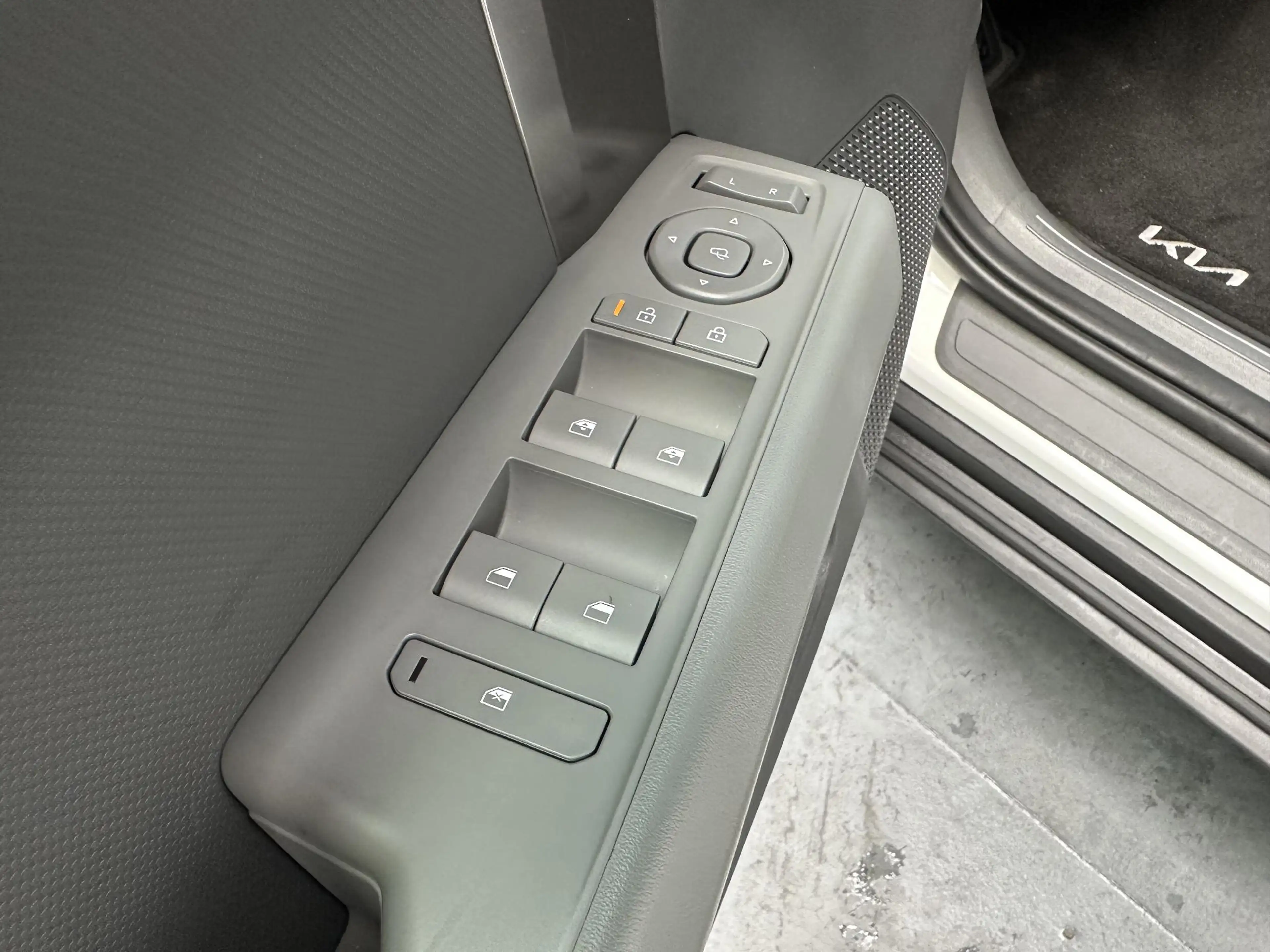 Kia EV3 Plus 81.4 kWh — photo 3
