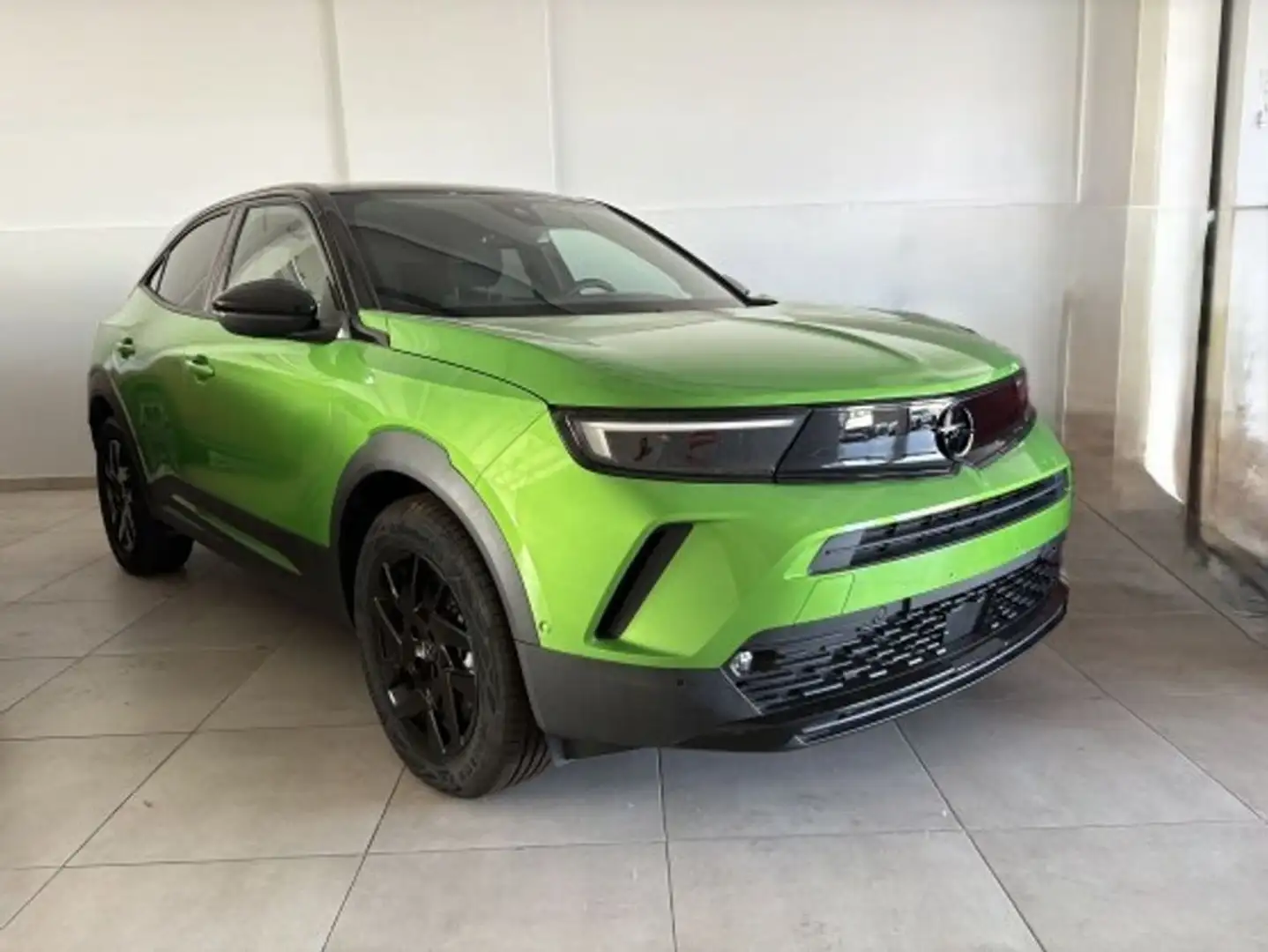 Opel Mokka BEV 50KWH 100KW GS-E 136CV 5P Groen - 2