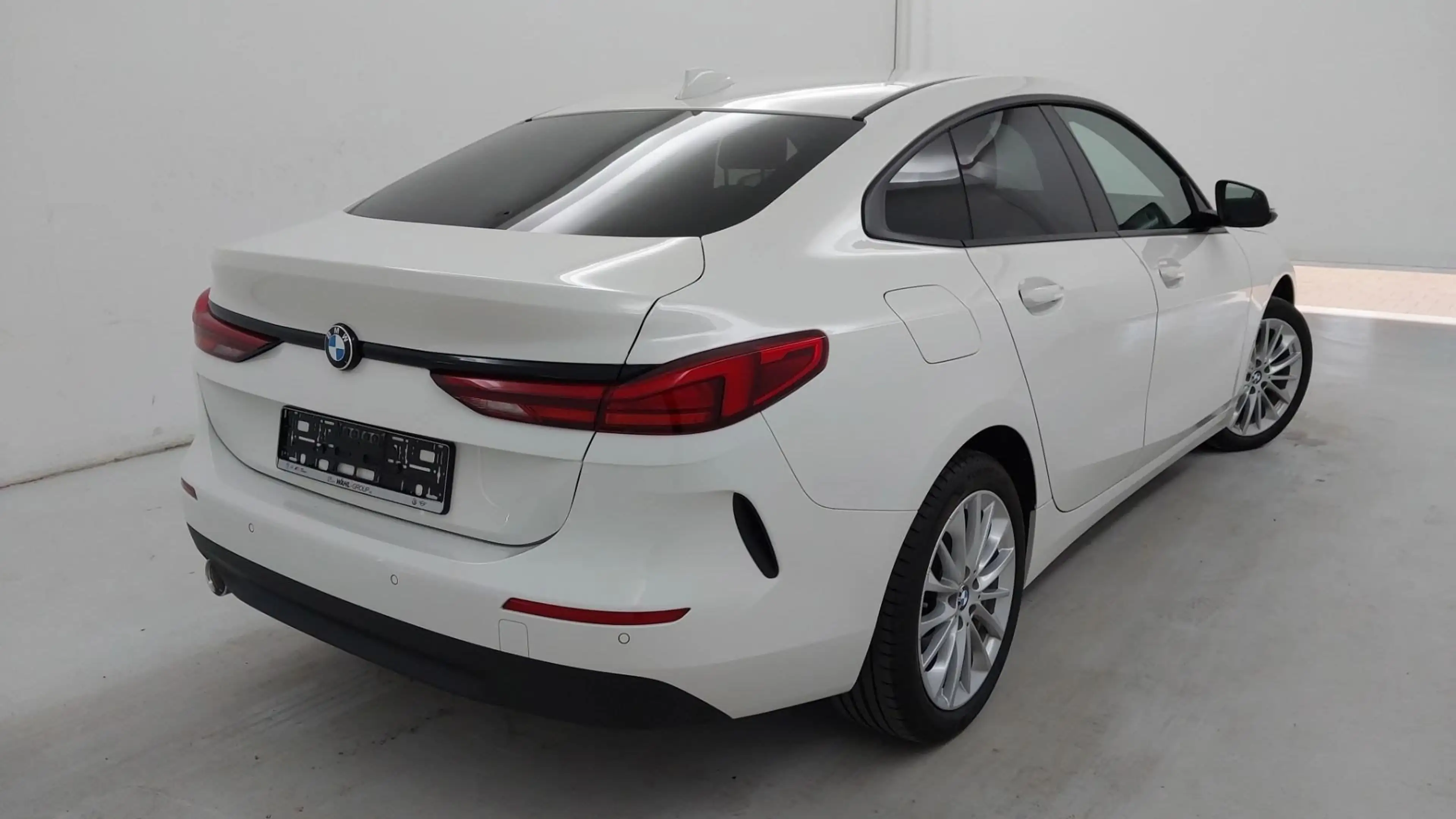 BMW 216 d Gran Coupé — photo 4