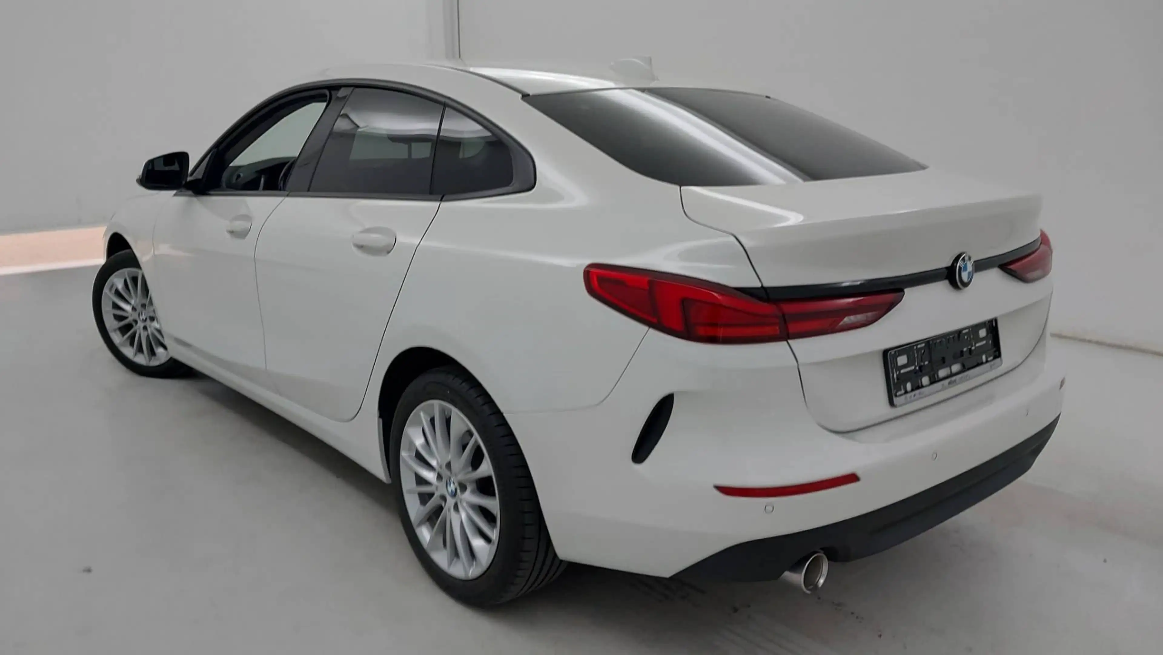 BMW 216 d Gran Coupé — photo 3