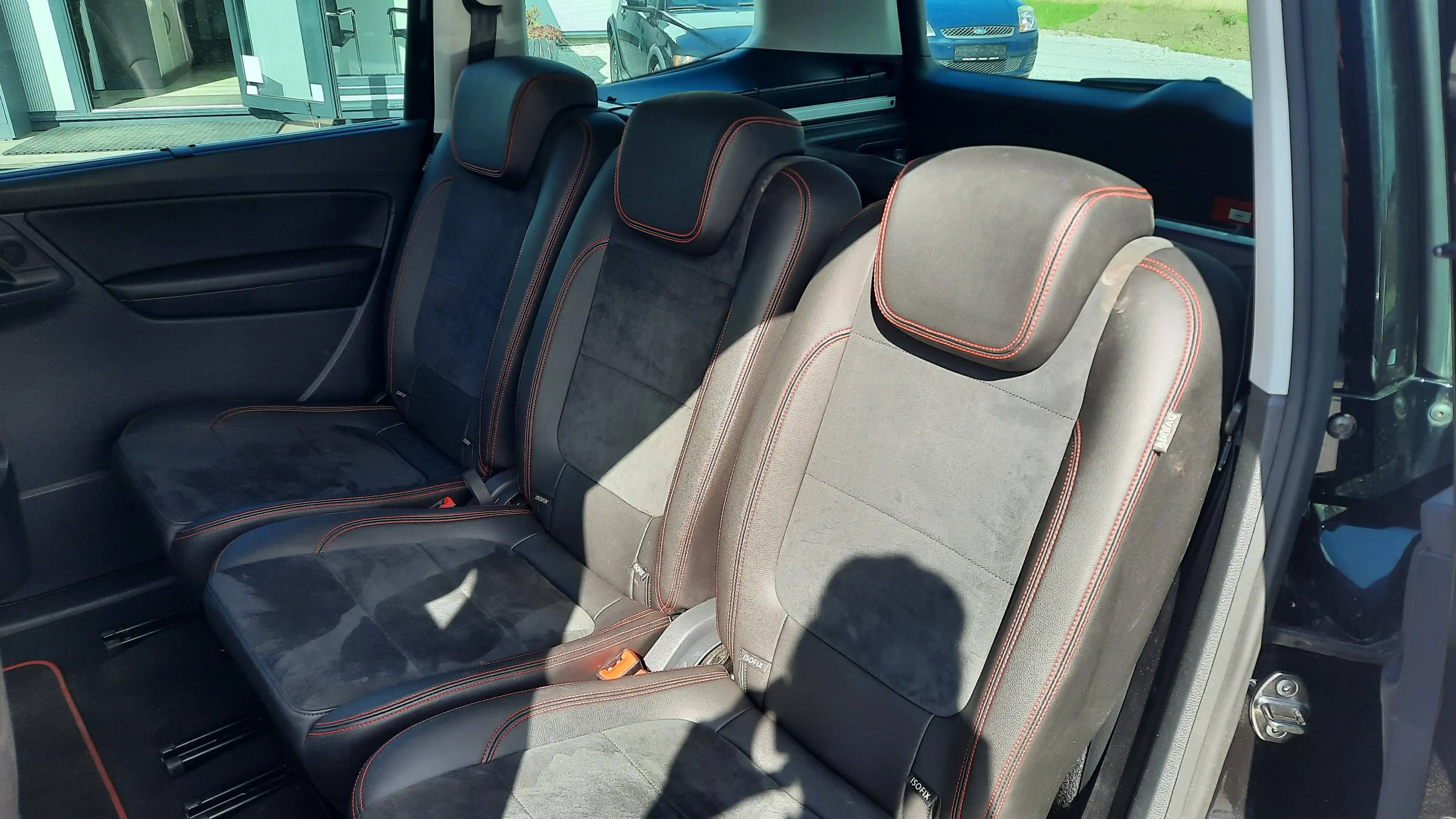 SEAT Alhambra FR-Line  *EINPARKHILFE/AUTOMATIK/SHZ* — photo 12