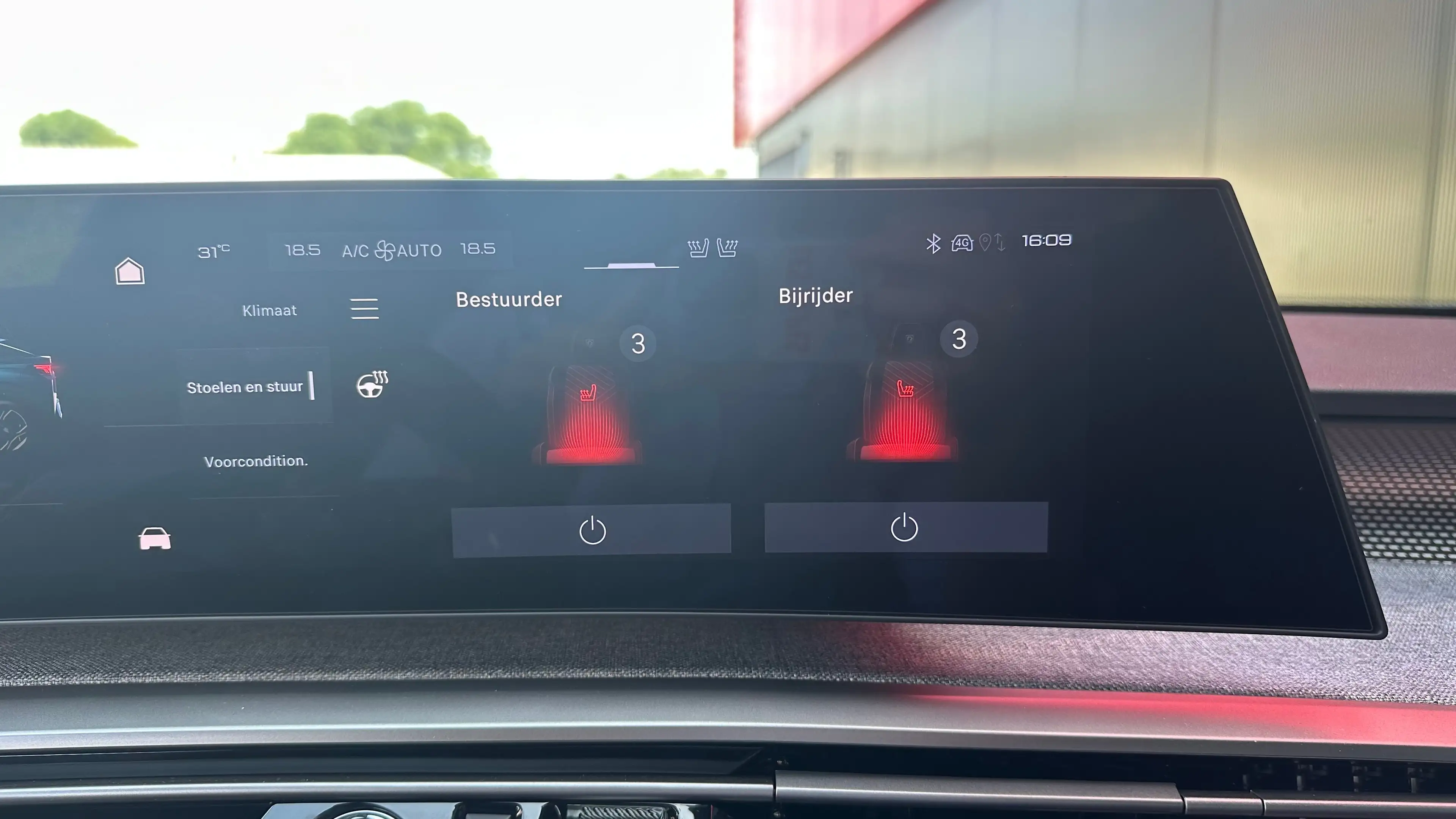 Peugeot 3008 e-3008 GT Long Range 230 97 kWh | Trekhaak | Apple — photo 28