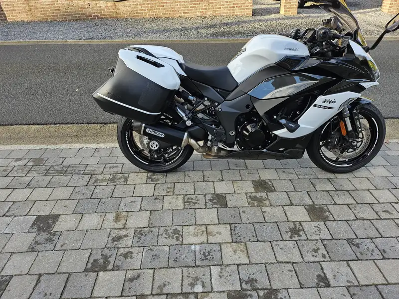 Kawasaki Ninja 1000SX - foto 3