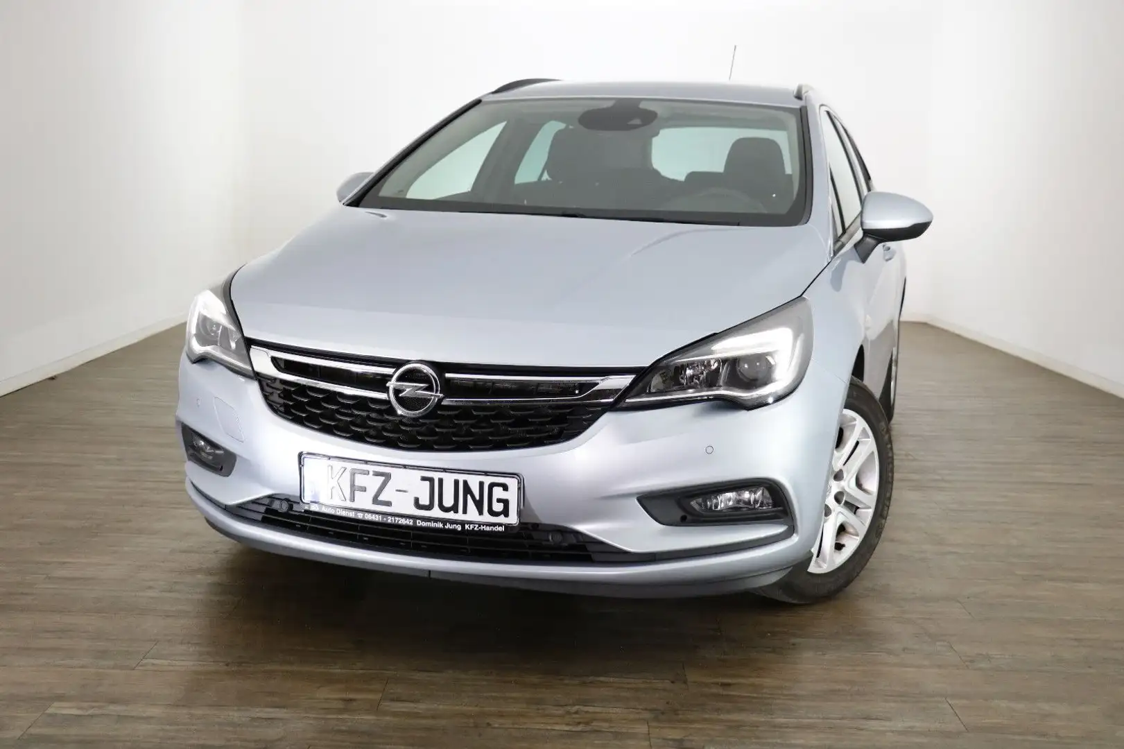 Opel Astra K Sports Tourer Edition*Ambiente*2-Zonen* Silber - 1