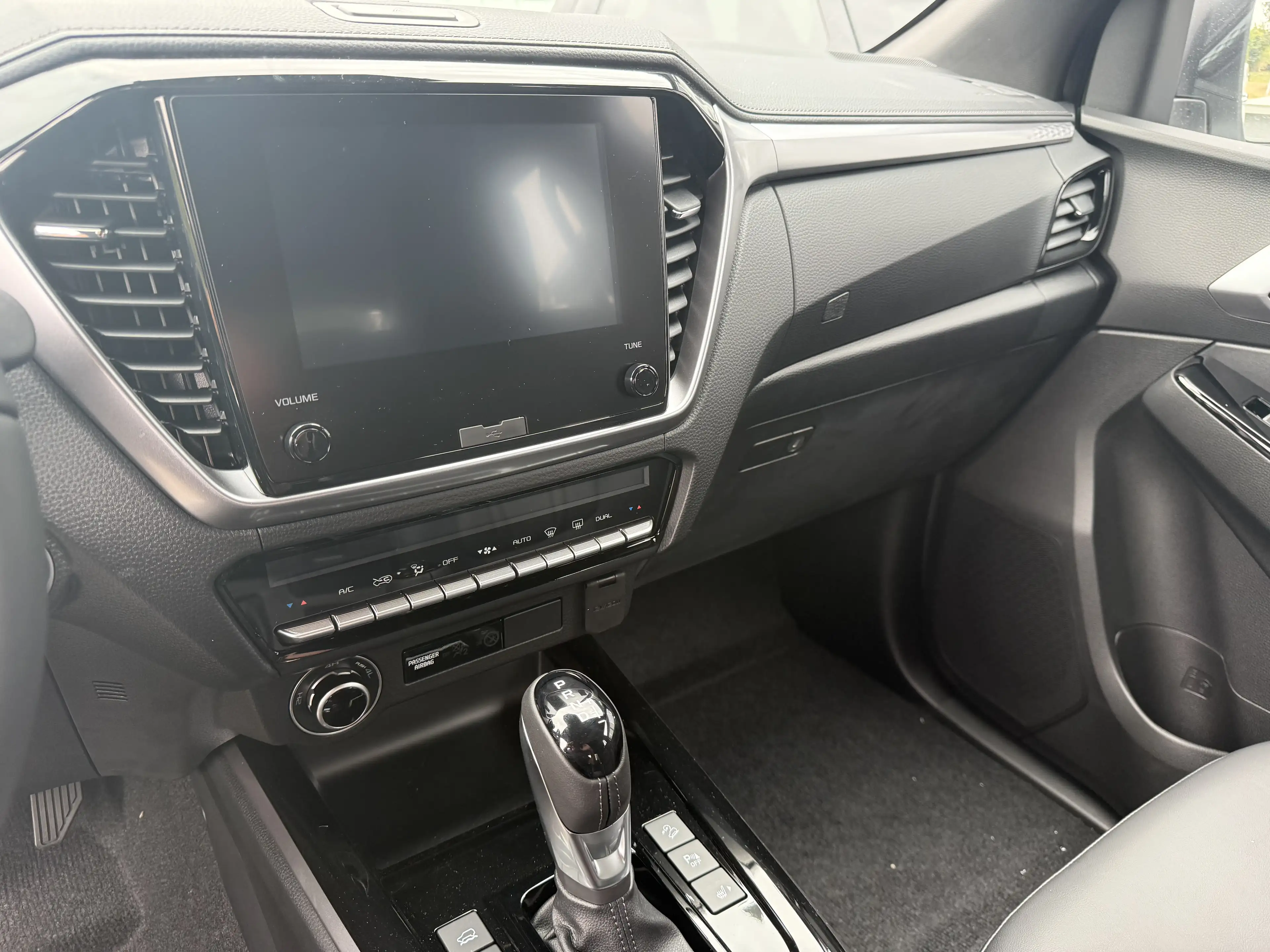 Isuzu D-Max D-Max Double Cab 4WD Autm. LSE — photo 7