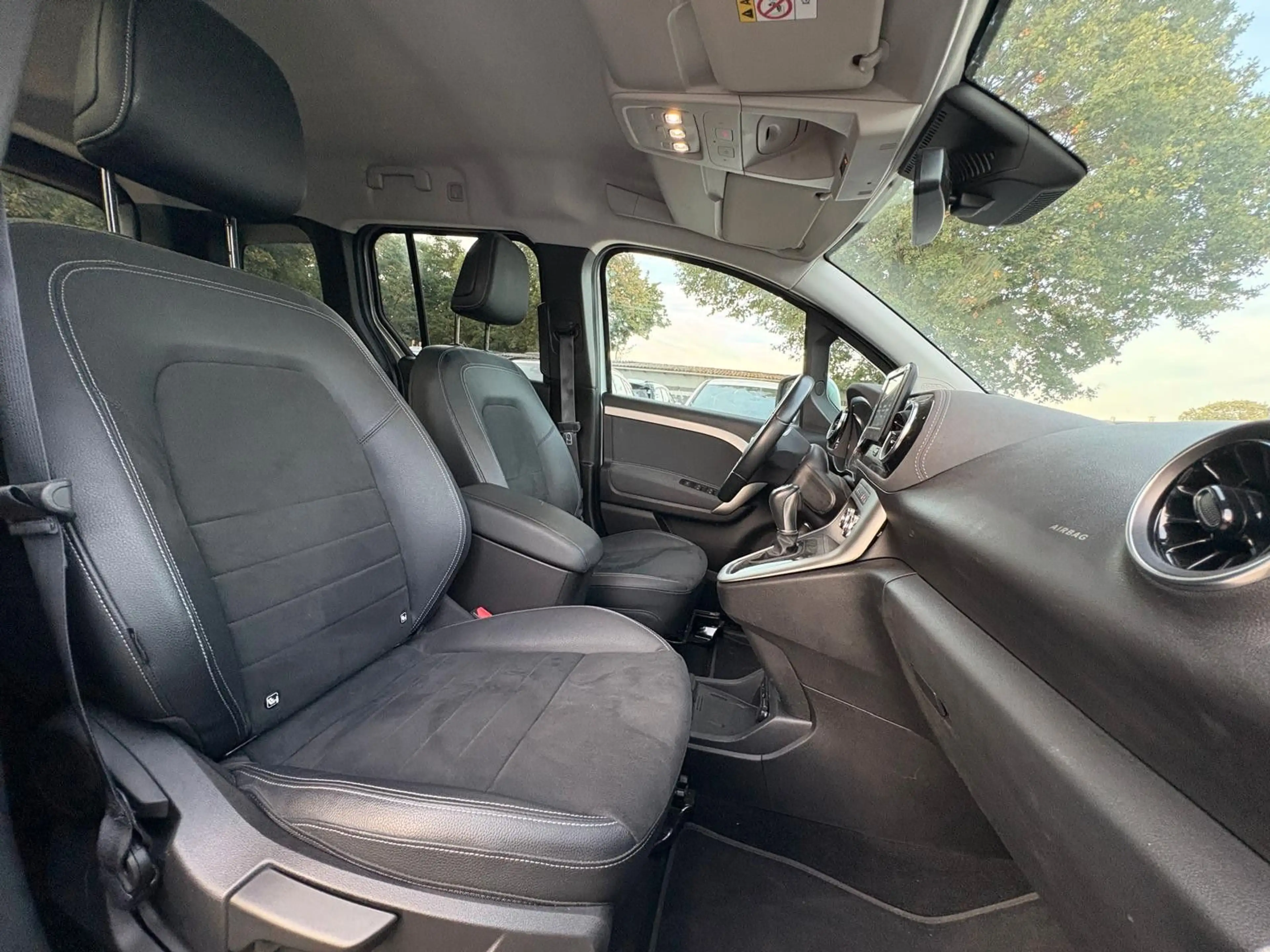 Mercedes-Benz T-Class T 180 Automatik Tempomat*Navi*Kamera*AWR — photo 11