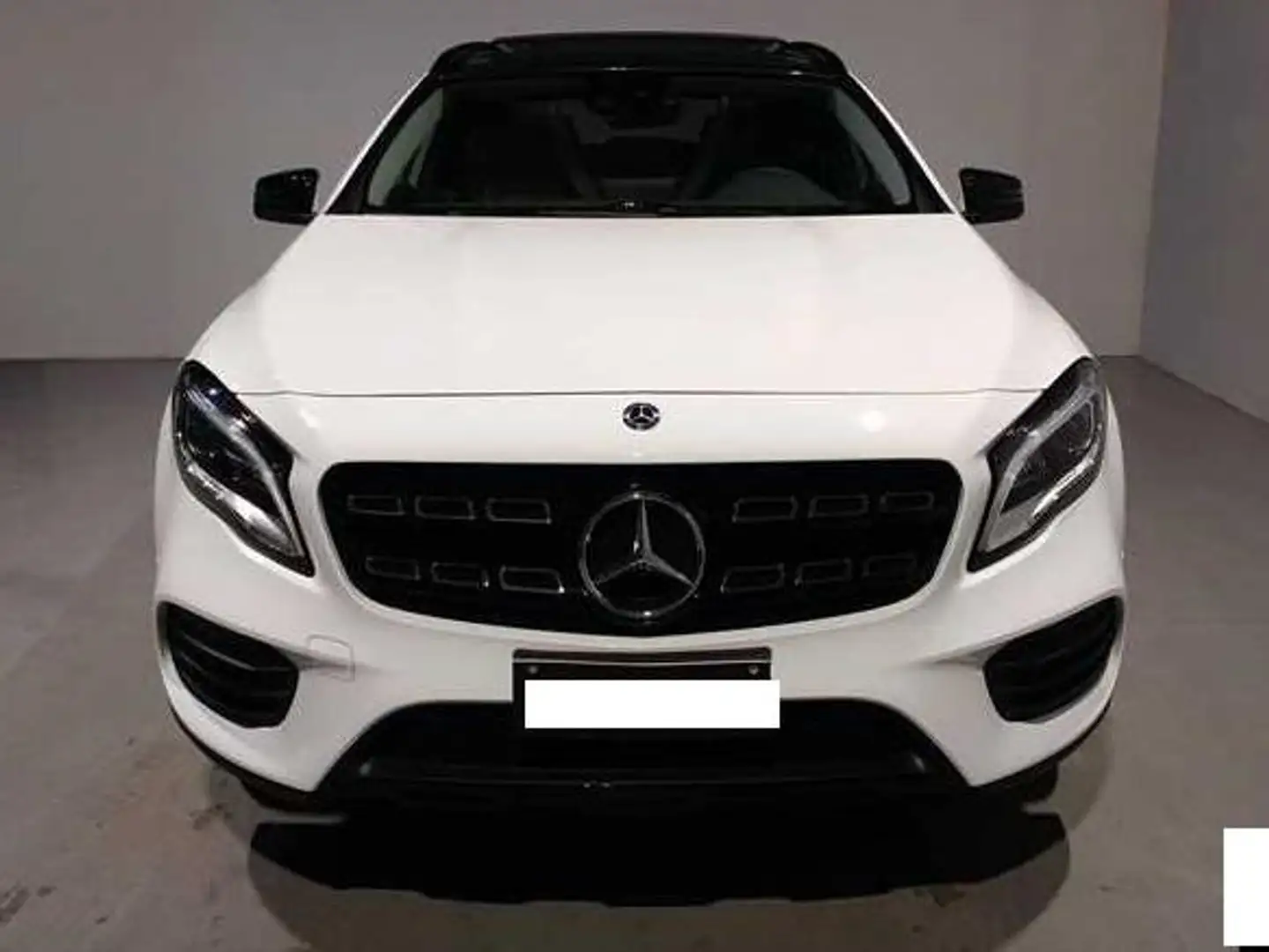 Mercedes-Benz GLA 200 GLA-X156 2018 d Night Edition 4matic auto Bianco - 1