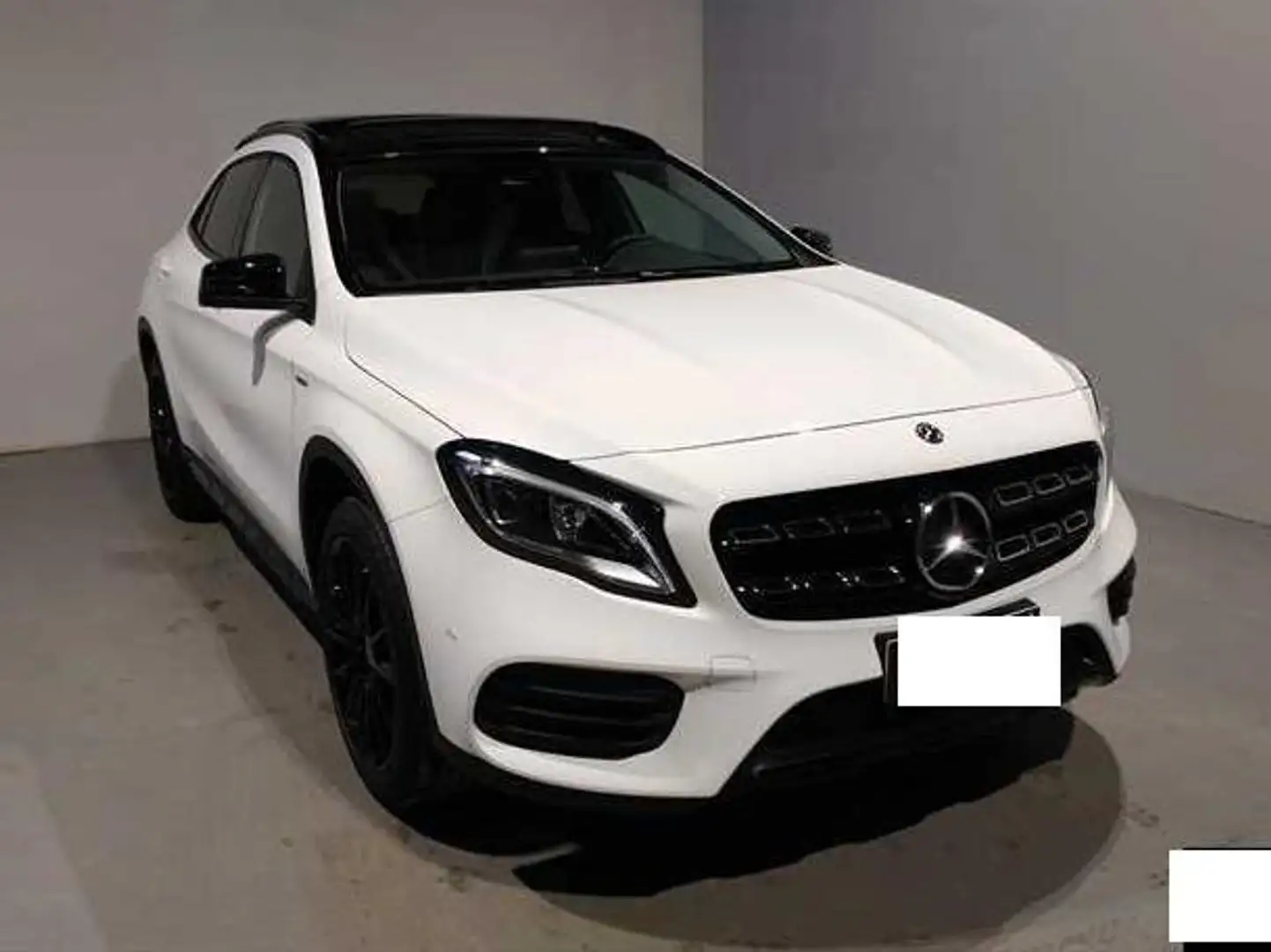 Mercedes-Benz GLA 200 GLA-X156 2018 d Night Edition 4matic auto Bianco - 2