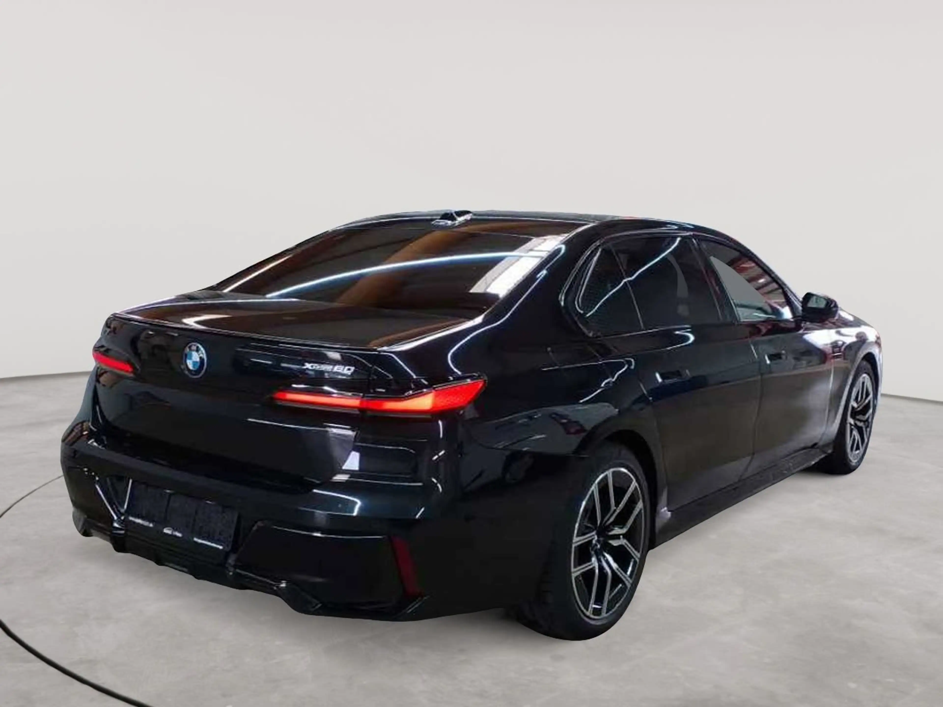 BMW i7 i7 xDrive60 M Sport Pro AHK Sky Lounge — photo 4