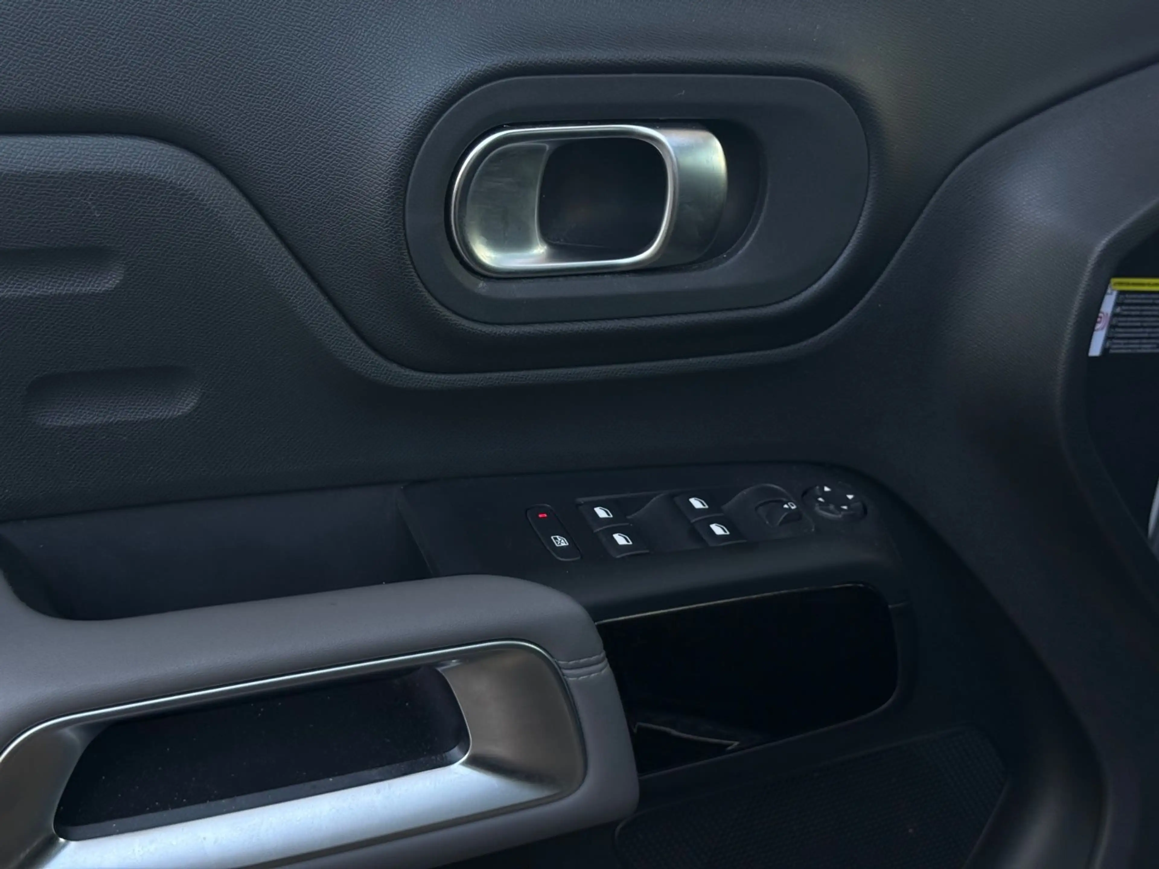 Citroen C5 Aircross Feel LED/NAVI/KAMERA/LEDER/CARPLAY — photo 12