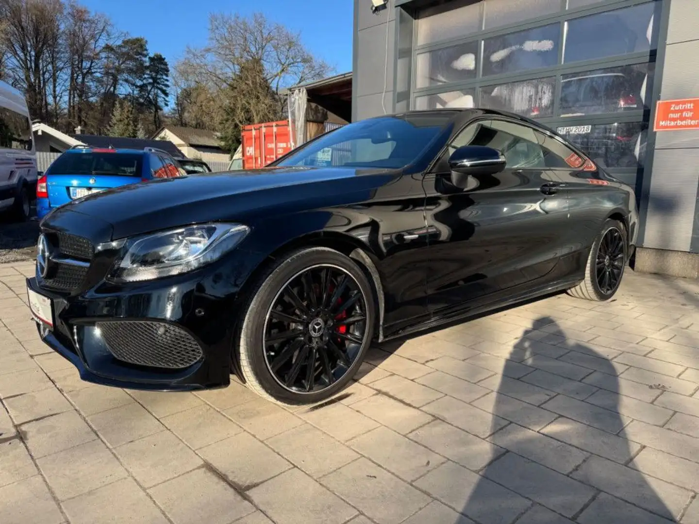 Mercedes-Benz C 300 Coupe 9G-TRONIC AMG Line Night Edition Negro - 2