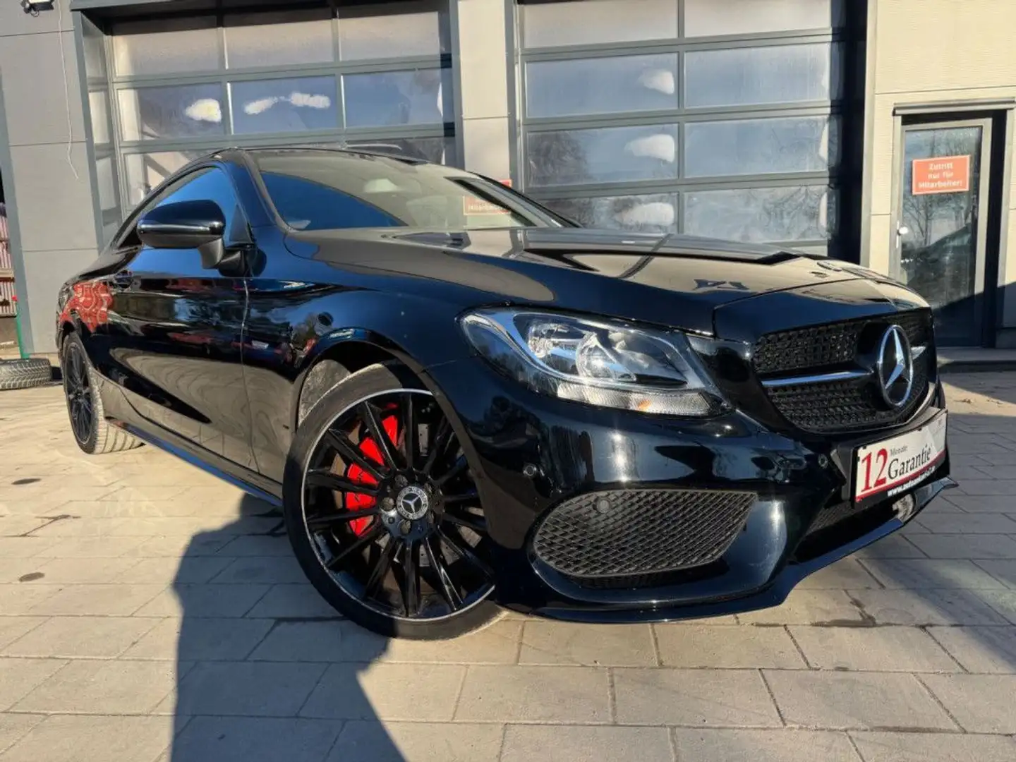 Mercedes-Benz C 300 Coupe 9G-TRONIC AMG Line Night Edition Negro - 1