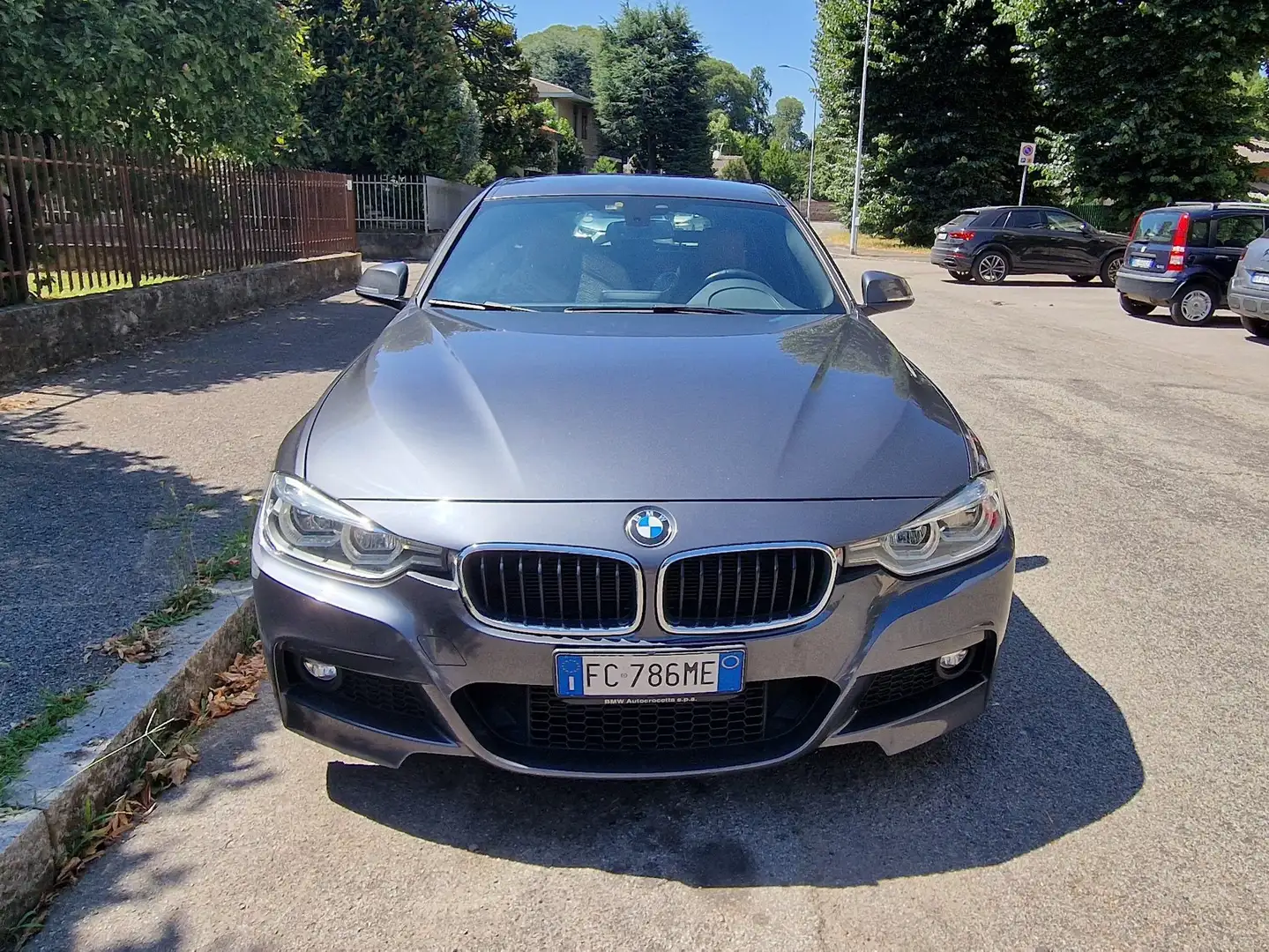 BMW 330 Serie 3 F31 Touring 330dA Touring xdrive Msport Grigio - 2