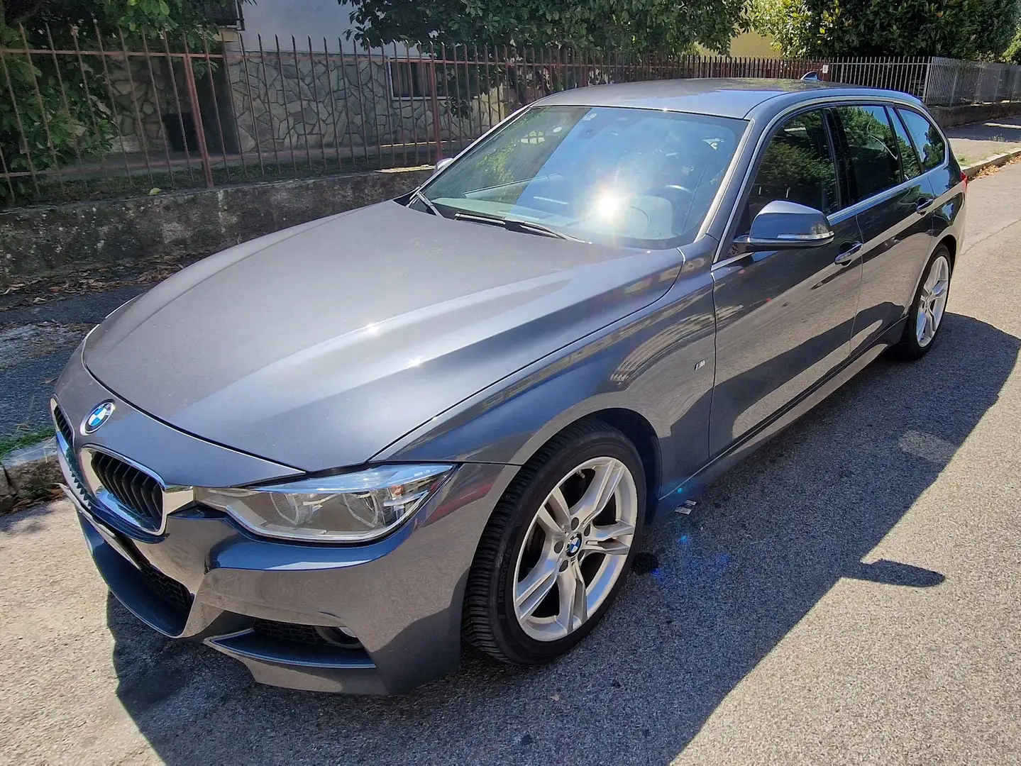 BMW 330 Serie 3 F31 Touring 330dA Touring xdrive Msport Grigio - 1