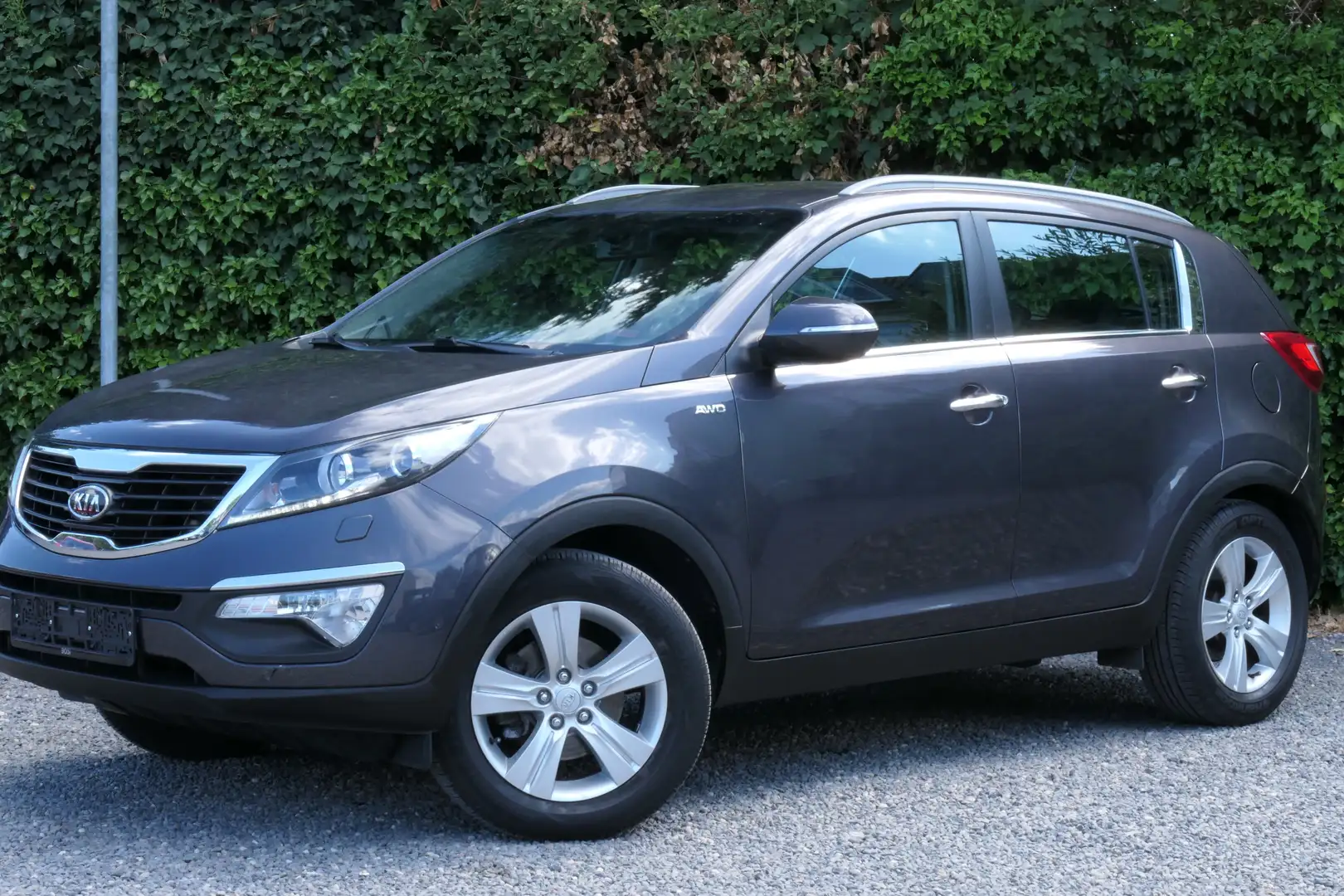 Kia Sportage 2.0 CRDi AWD Vision*1-Hand*Kamera*Navi* Grijs - 2