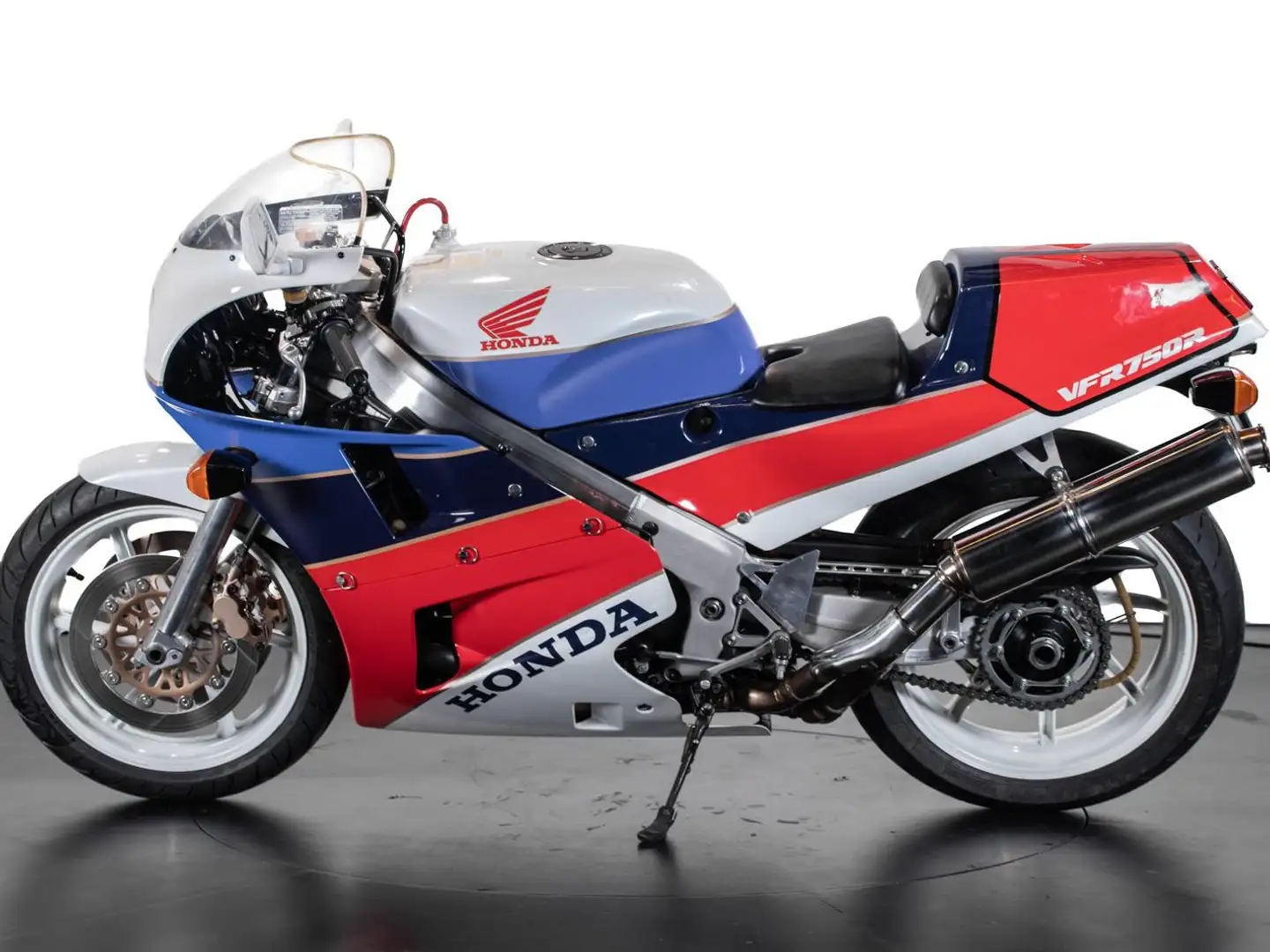 Honda RC 30 Rosso - 1