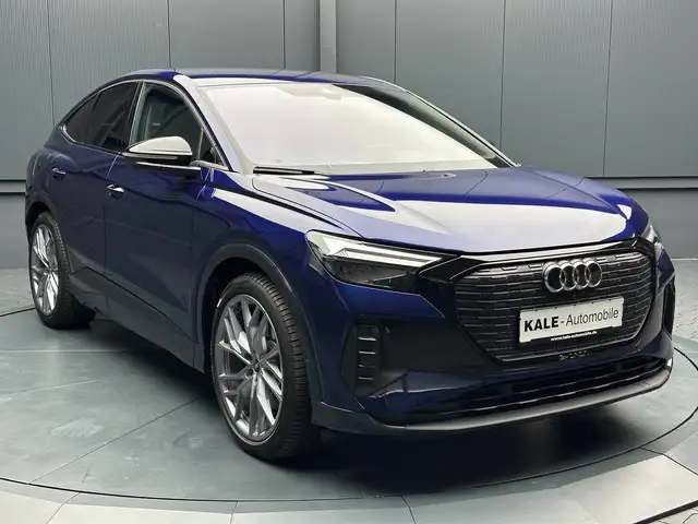 Audi Q4 e-tron view 7