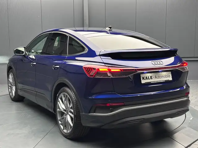 Audi Q4 e-tron view 3