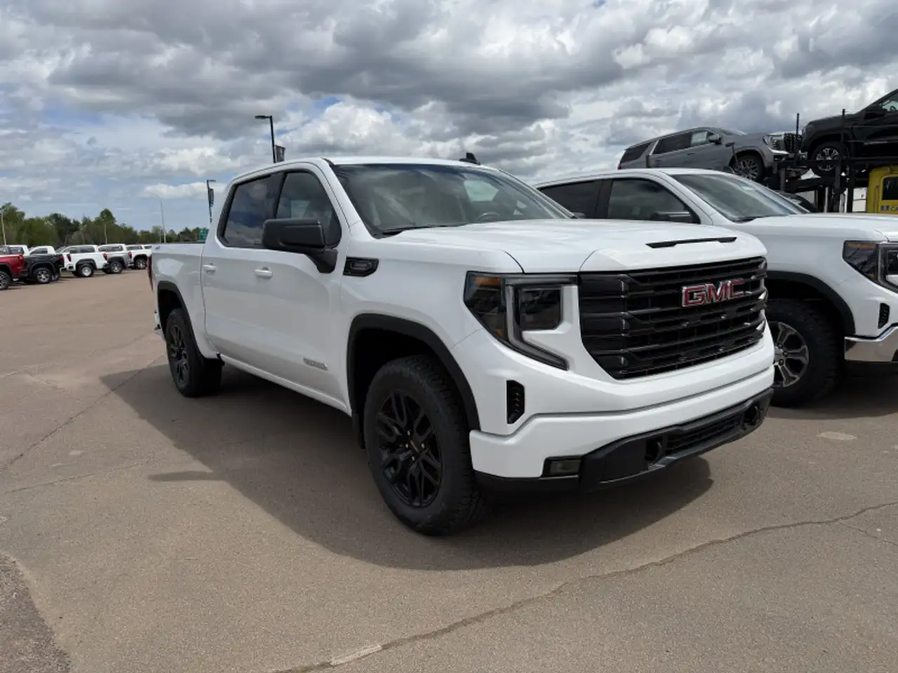 GMC Sierra 1500 снимка GMC Sierra 1500