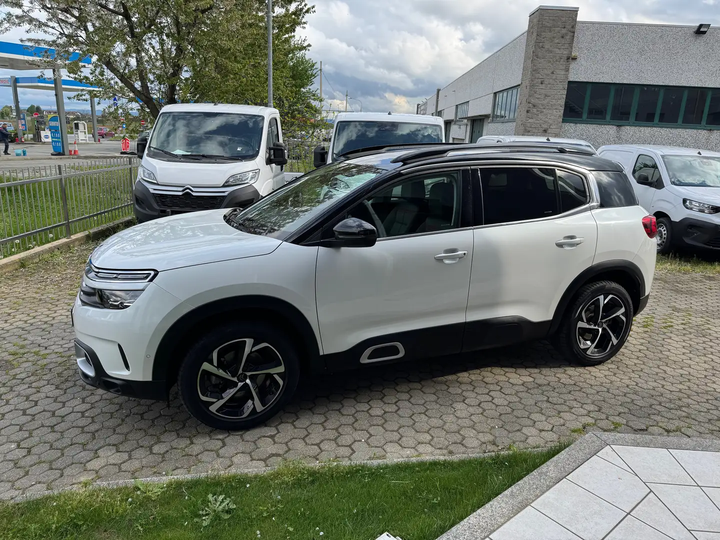 Citroen C5 Aircross C5 Aircross 1.5 bluehdi Feel Pack Bianco - 2