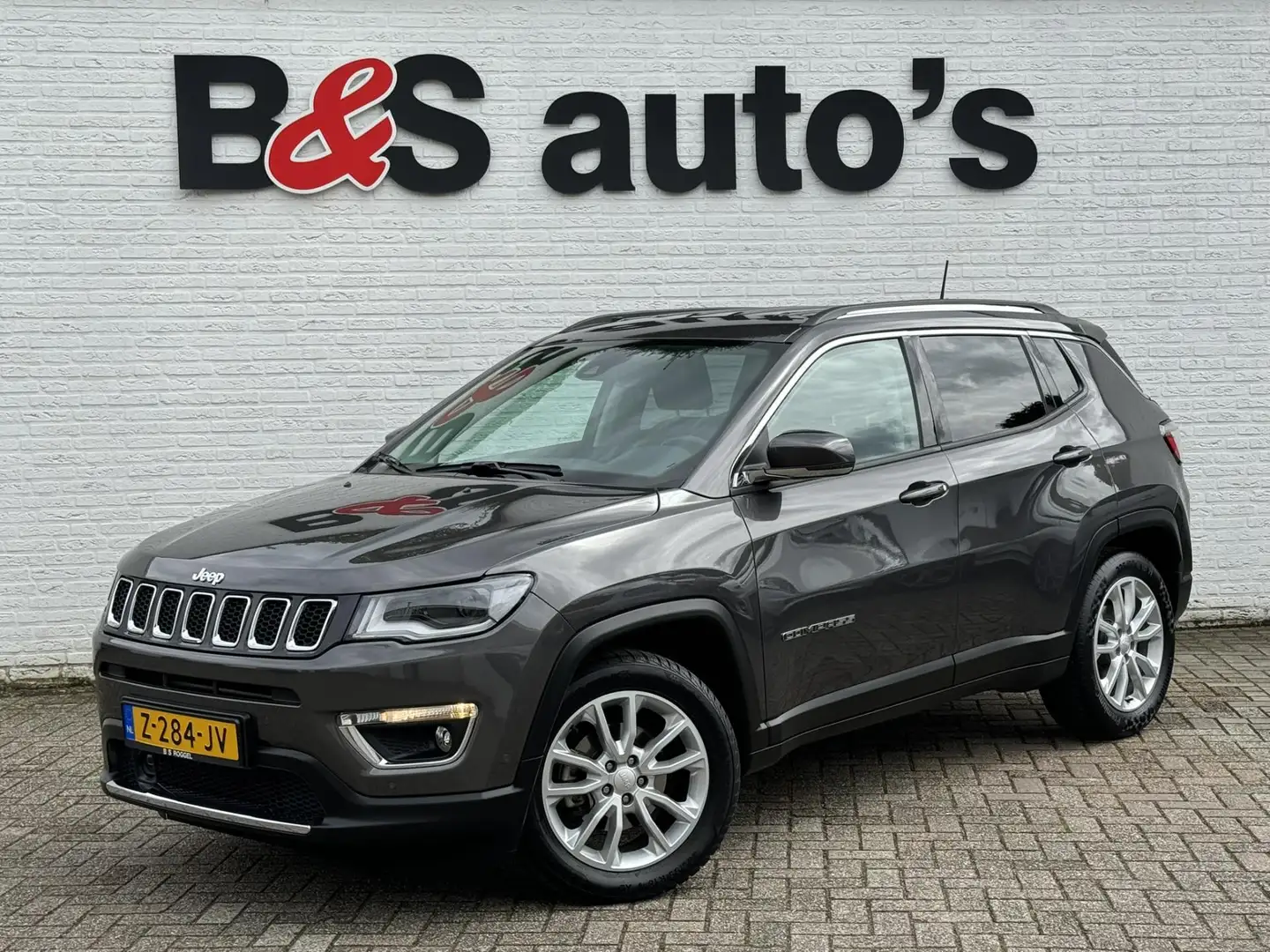 Jeep Compass 1.3T Limited Automaat Trekhaak Cruise Camera + pdc Grijs - 1