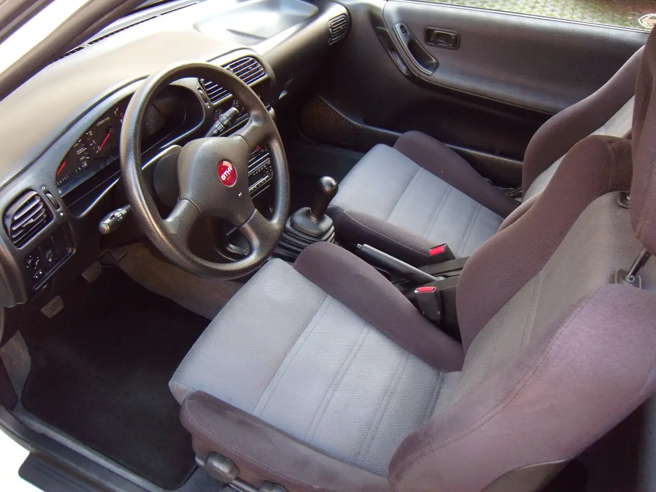 Nissan Sunny 2.0 GTi-R cat., foto 6
