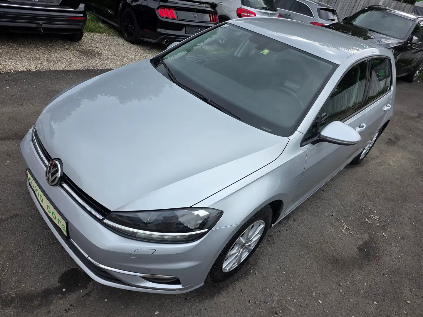 Volkswagen Golf VII Highline 1,6 TDI SCR/ Start-Stopp Grau - 2