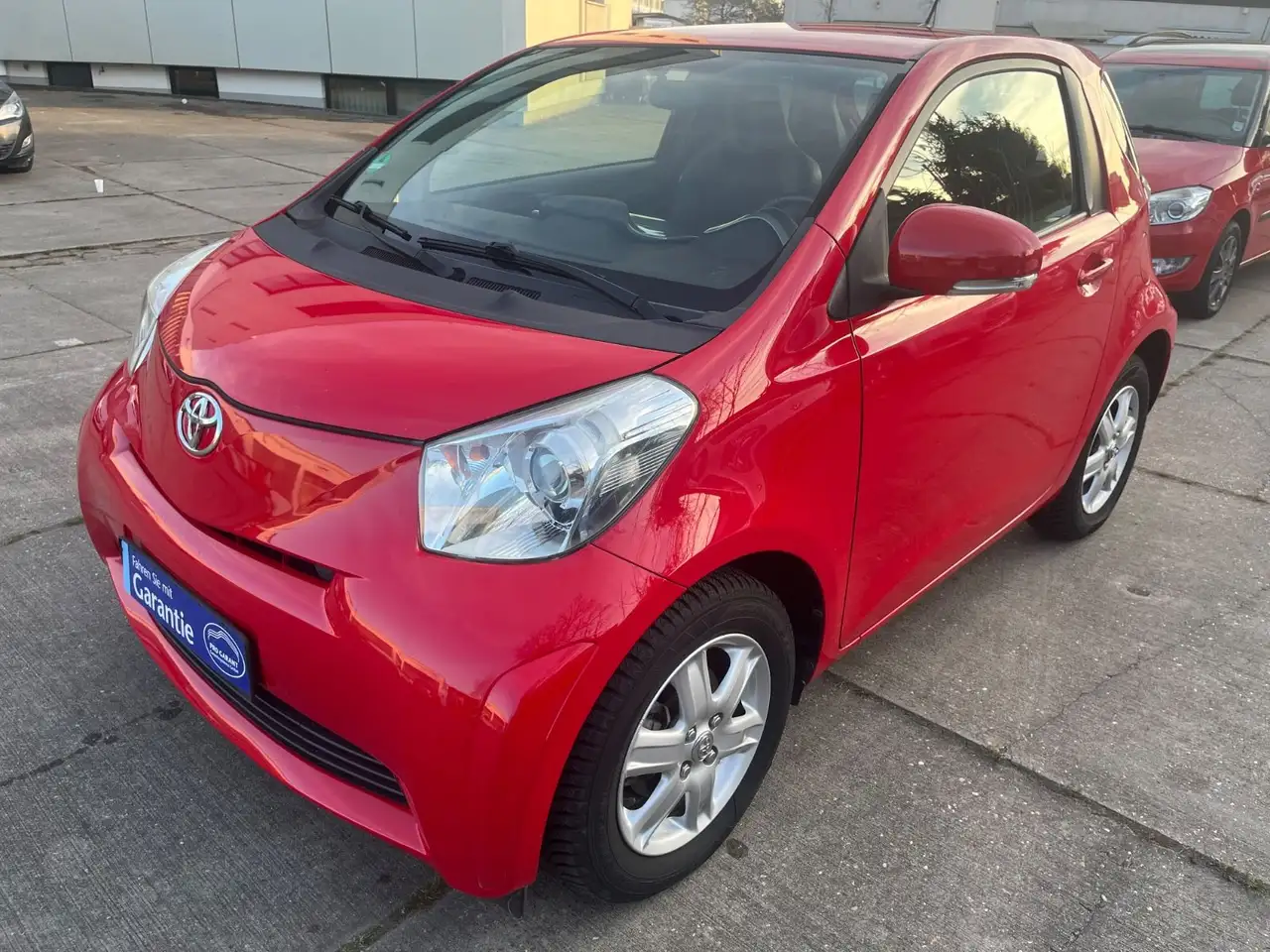 Toyota iQ