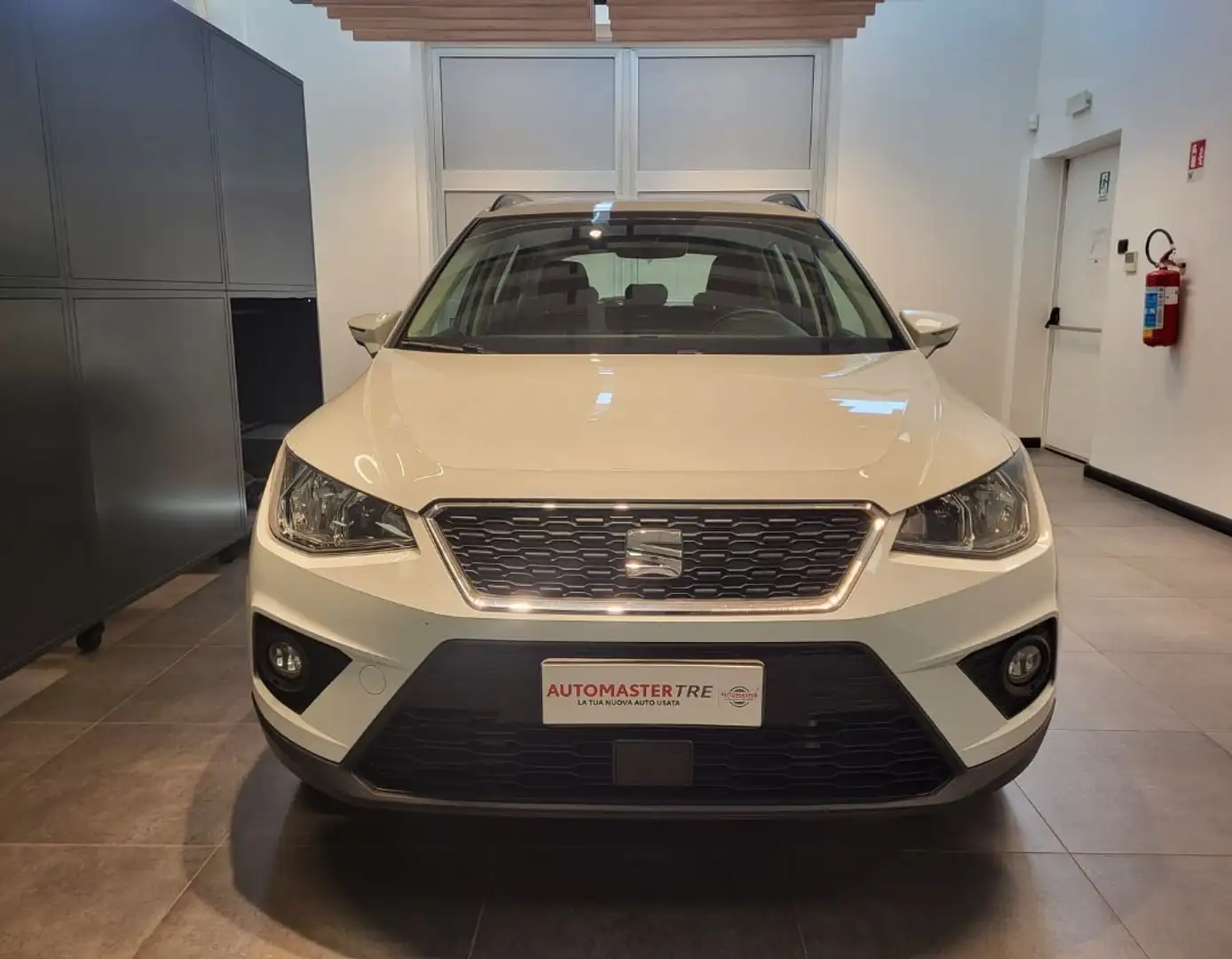 SEAT Arona 1.0 TGI Style Bianco - 2