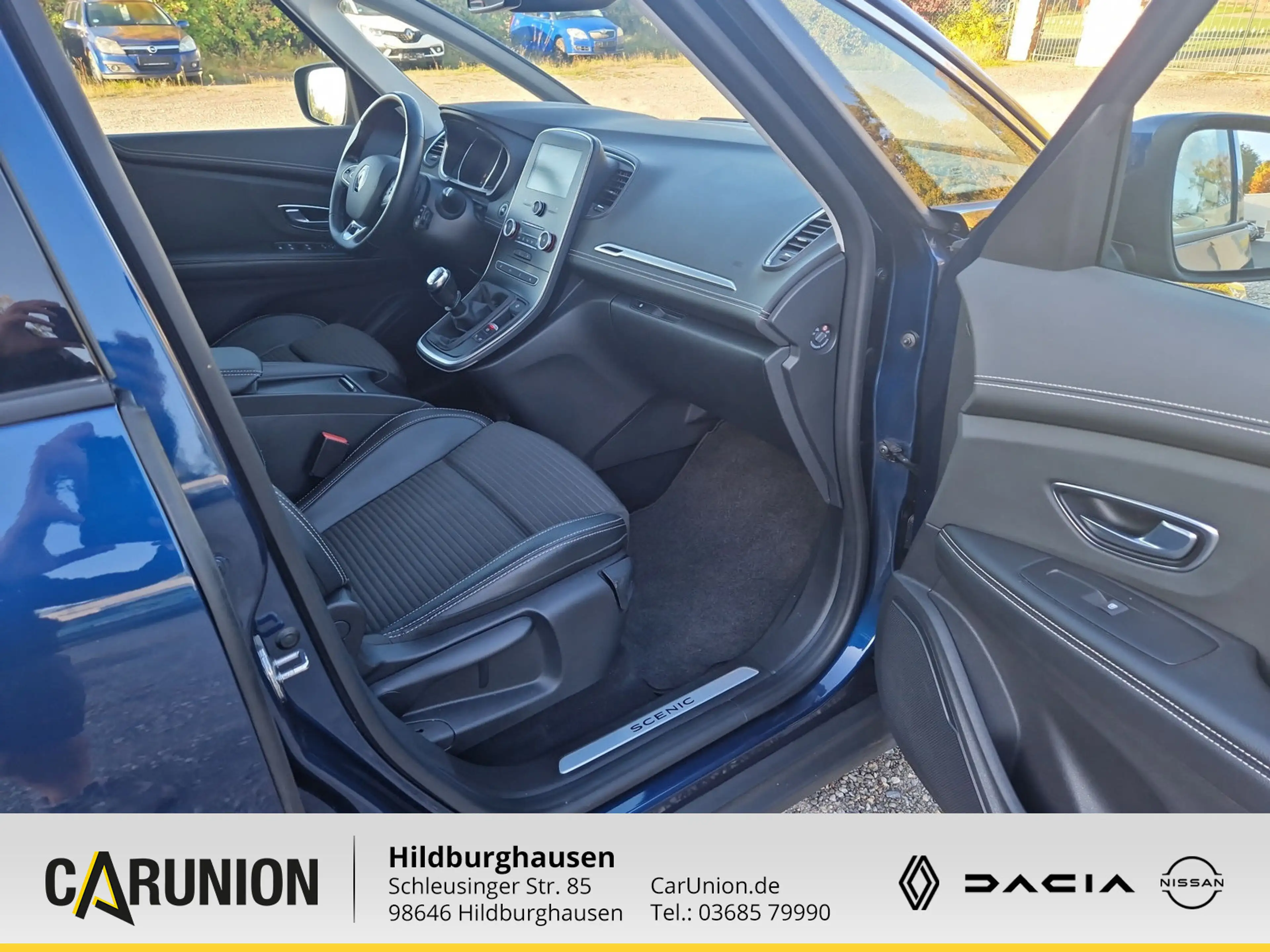 Renault Grand Scenic Intens TCe 130 — photo 14
