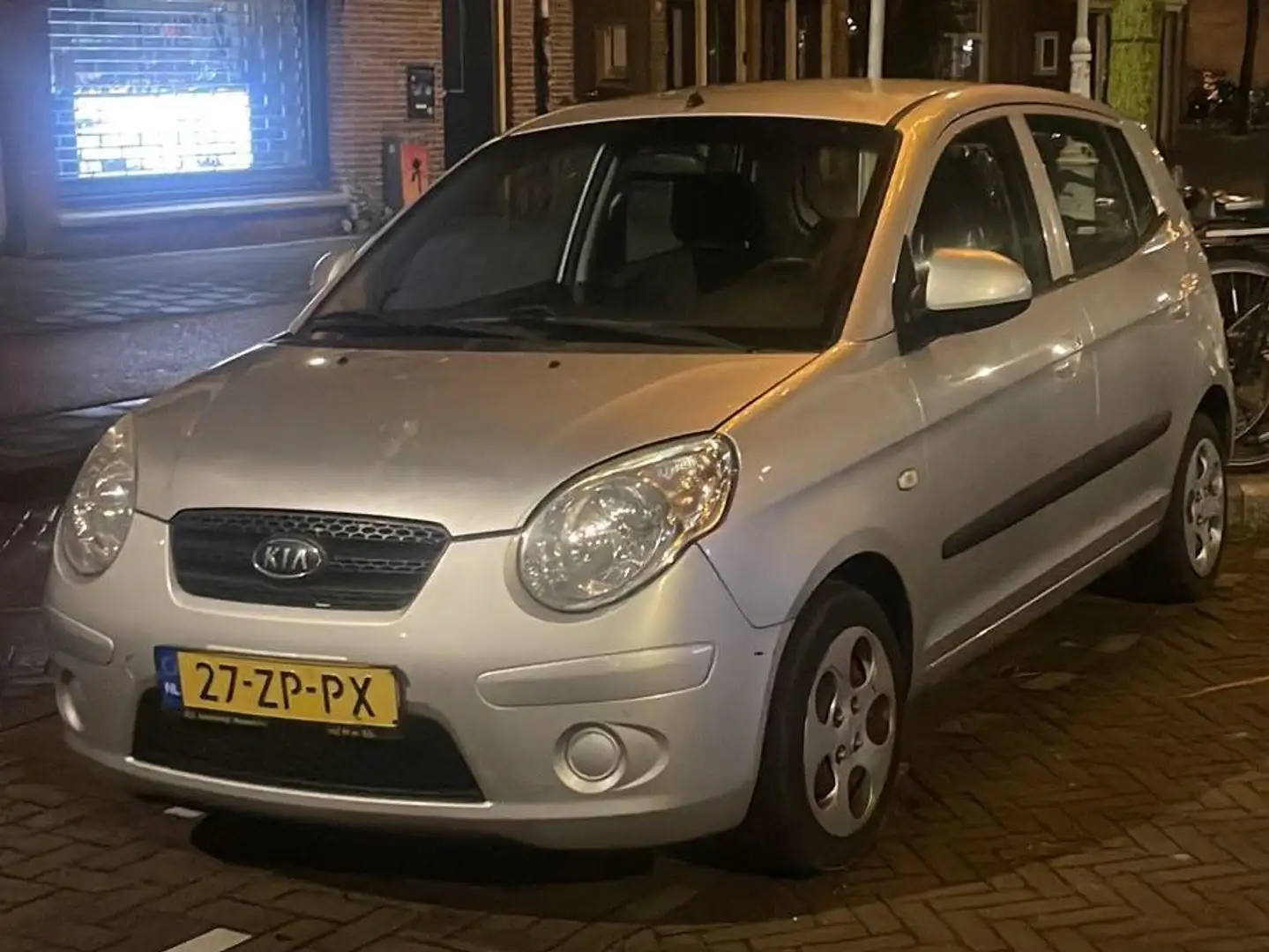 Kia Picanto Picanto 1.0 X-tra Zilver - 2