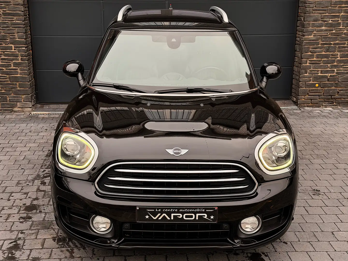 MINI Cooper D Countryman **Automatique**Grand GPS**Cuir**Led**CarPlay** Noir - 2