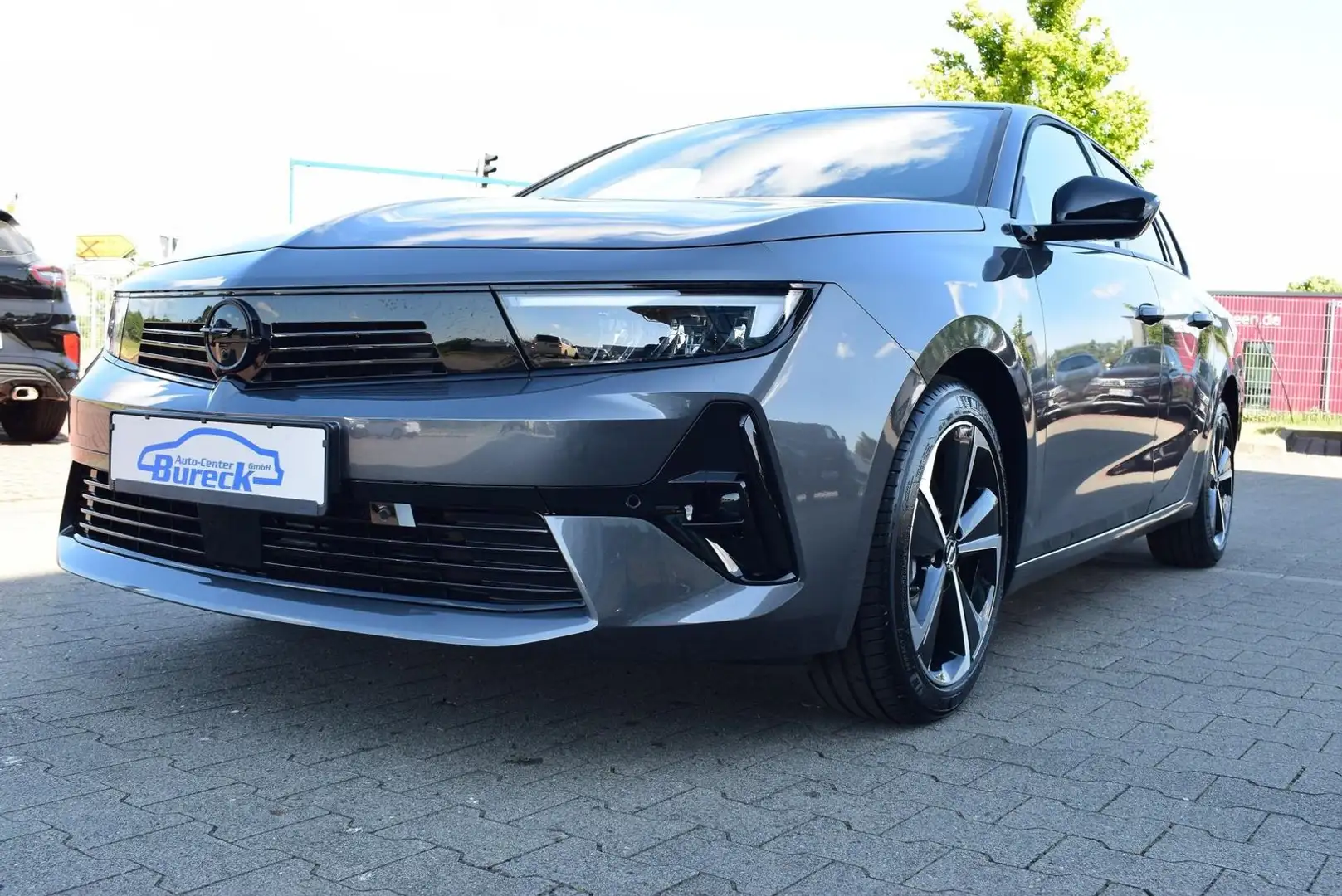 Opel Astra L 1,2 GS Line APP-Navi/LED/360-Grad Šedá - 2