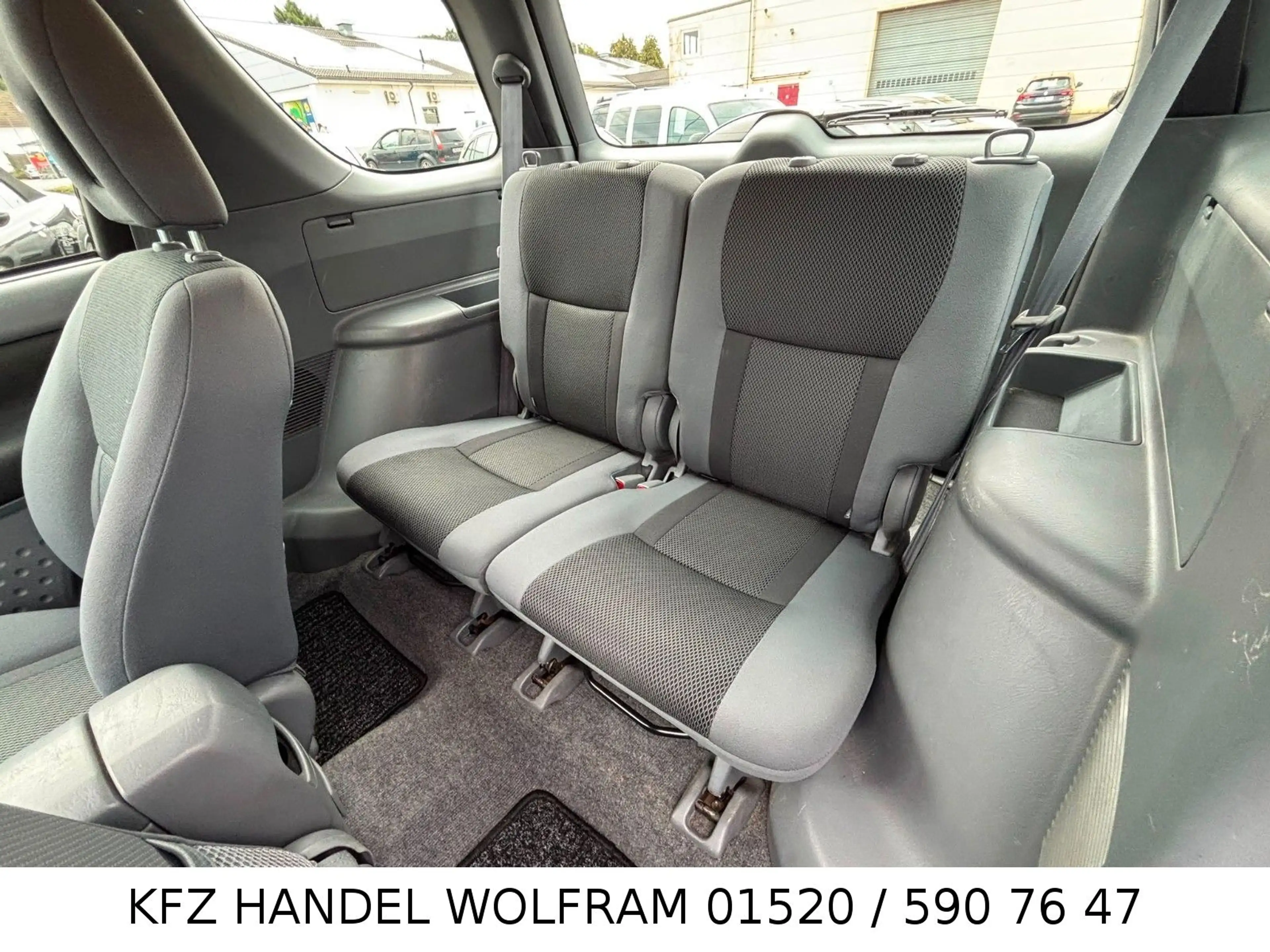 Toyota RAV 4 2.0-VVT-i 4x4 RENTNERFAHRZEUG NUR106.000KM — photo 13