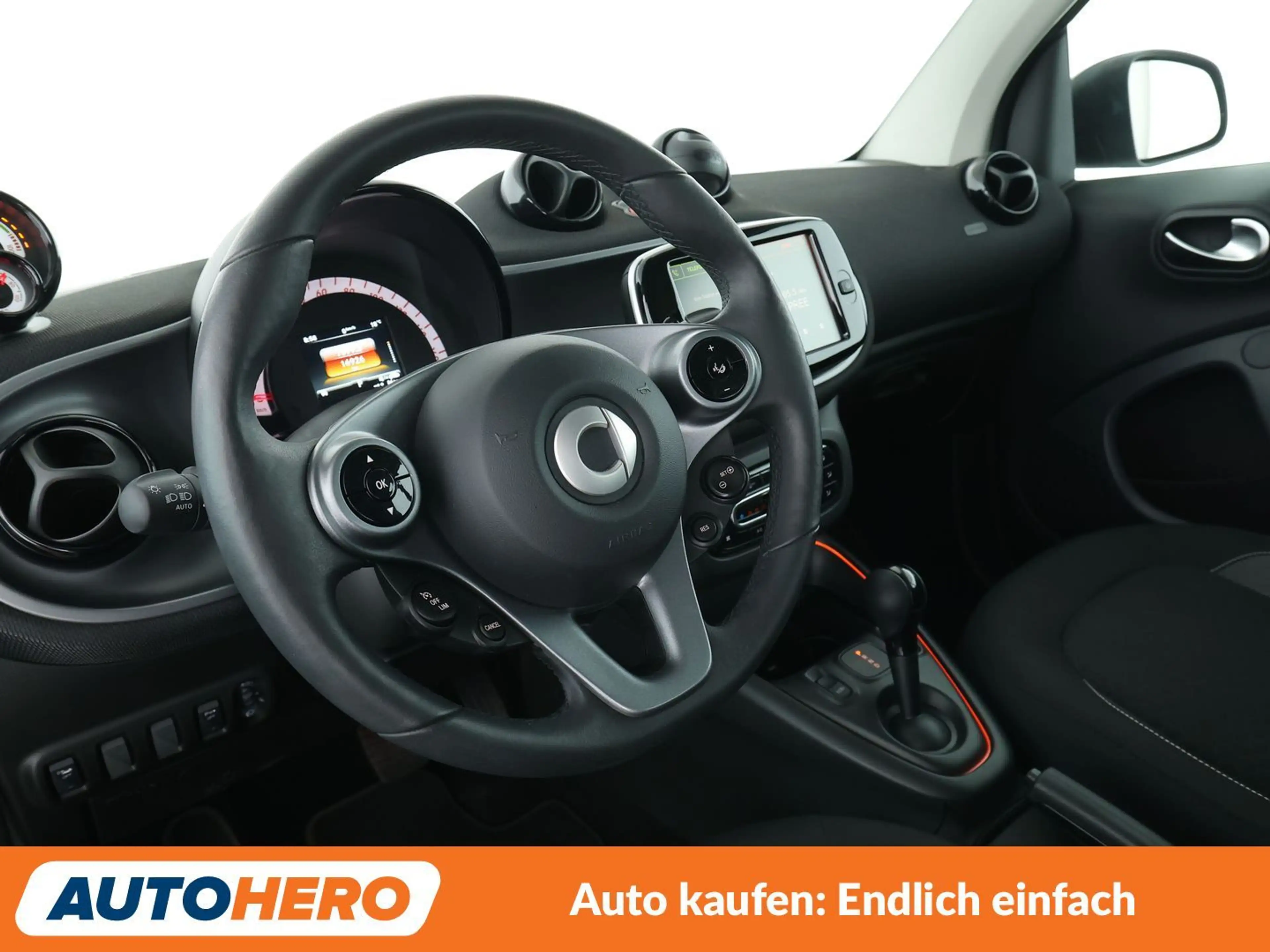 smart forTwo electric drive 60 kW passion Aut.*LED*TEMPO*CAM* — photo 11