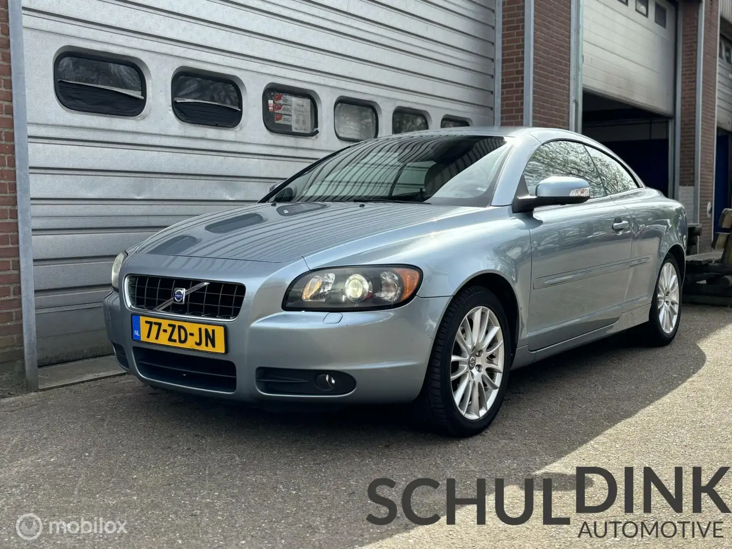 Volvo C70 Convertible 2.4 D5 Summum AIRCO|LEDER|CABRIOLET Modrá - 2