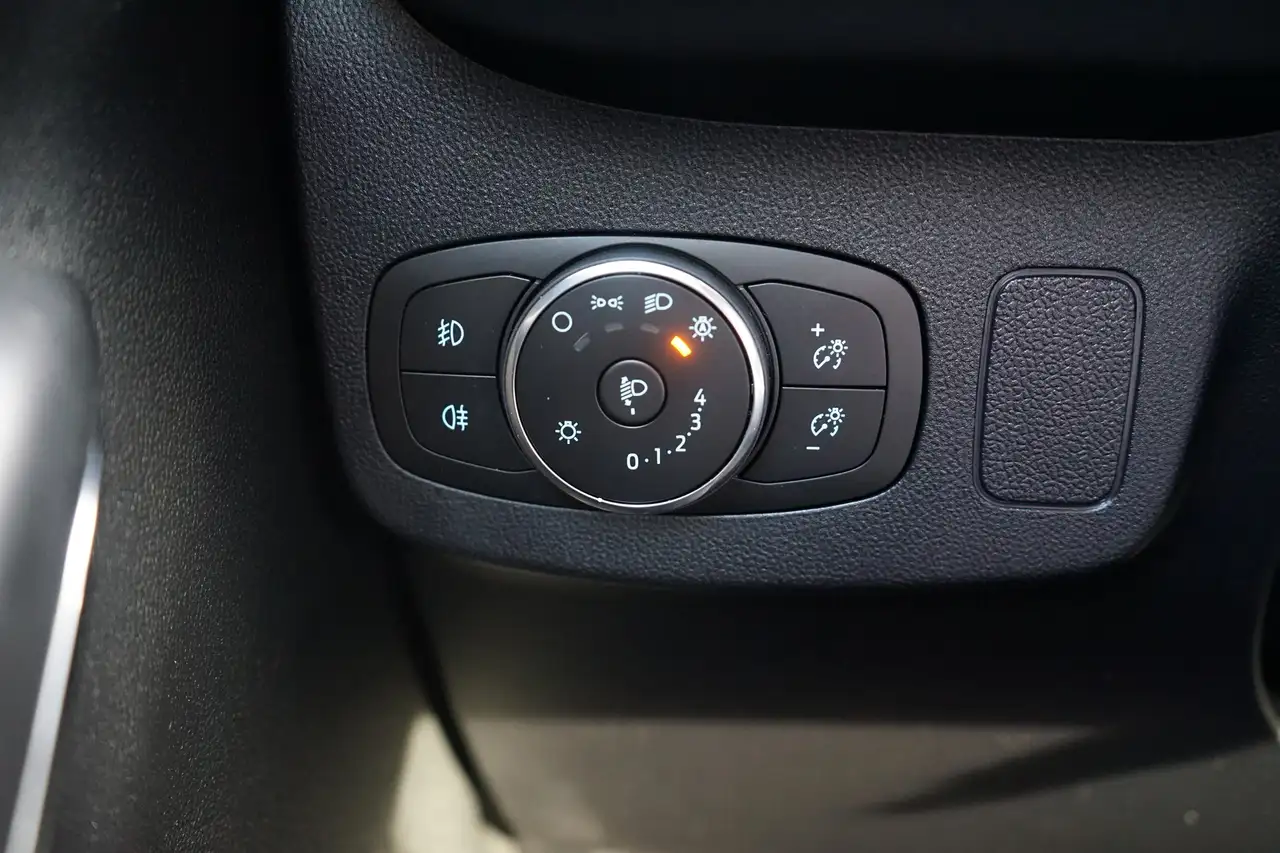 Ford Puma 1.0 M-Hybrid Titanium LED Navi Tempomat DAB, миниатюра 30