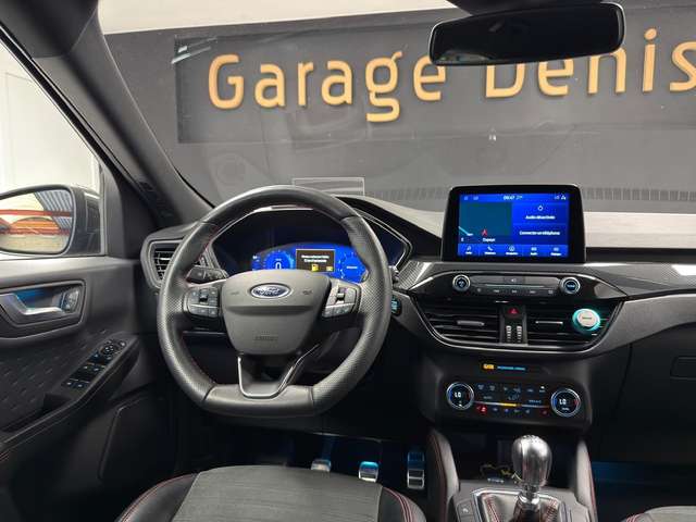 Ford Kuga — photo 9