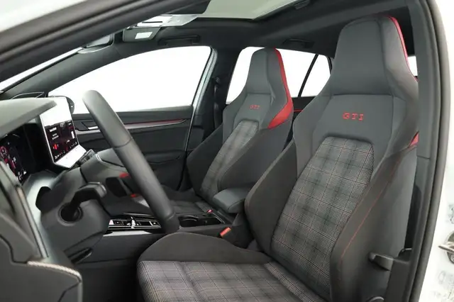 Volkswagen Golf view 10