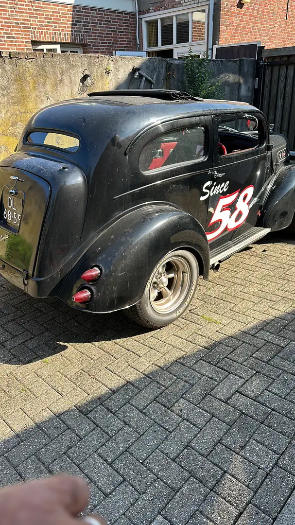 Ford pop hotrod - 1