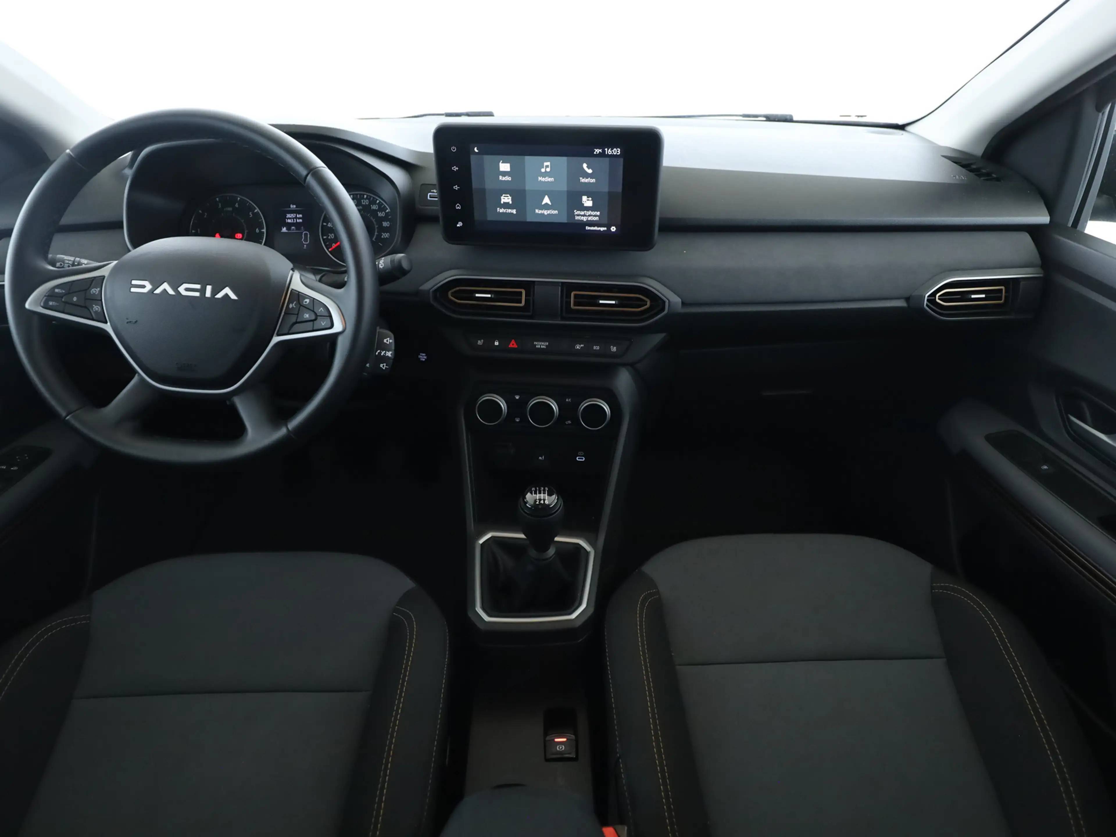 Dacia Jogger Extreme TCe 110 7-Sitzer SHZ PDC KLIMA BT — photo 12