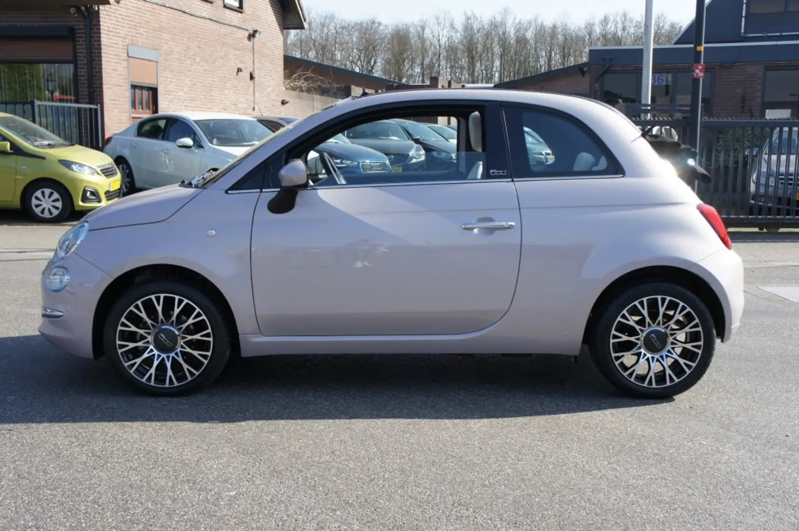 Fiat 500C 1.0 HYBRID STAR 1eEIG NAVI/LEDER/CRUISE/16INCH/PDC Wit - 2