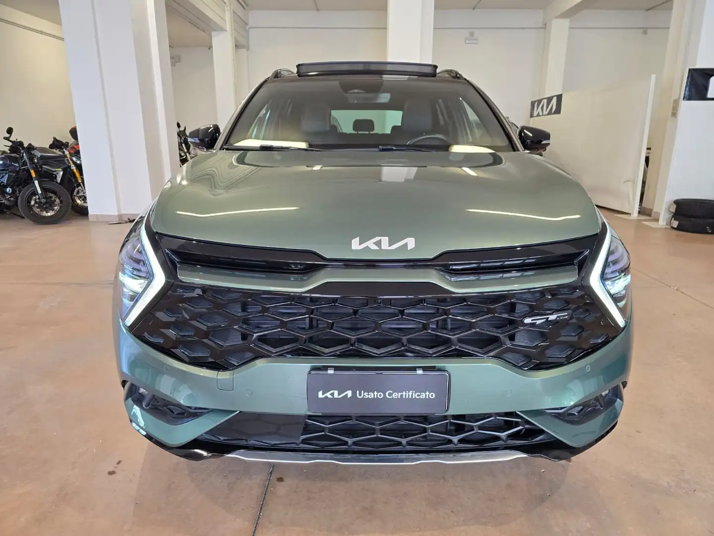 Kia Sportage 1.6 TGDi HEV AT GT-line Plus Verde - 2